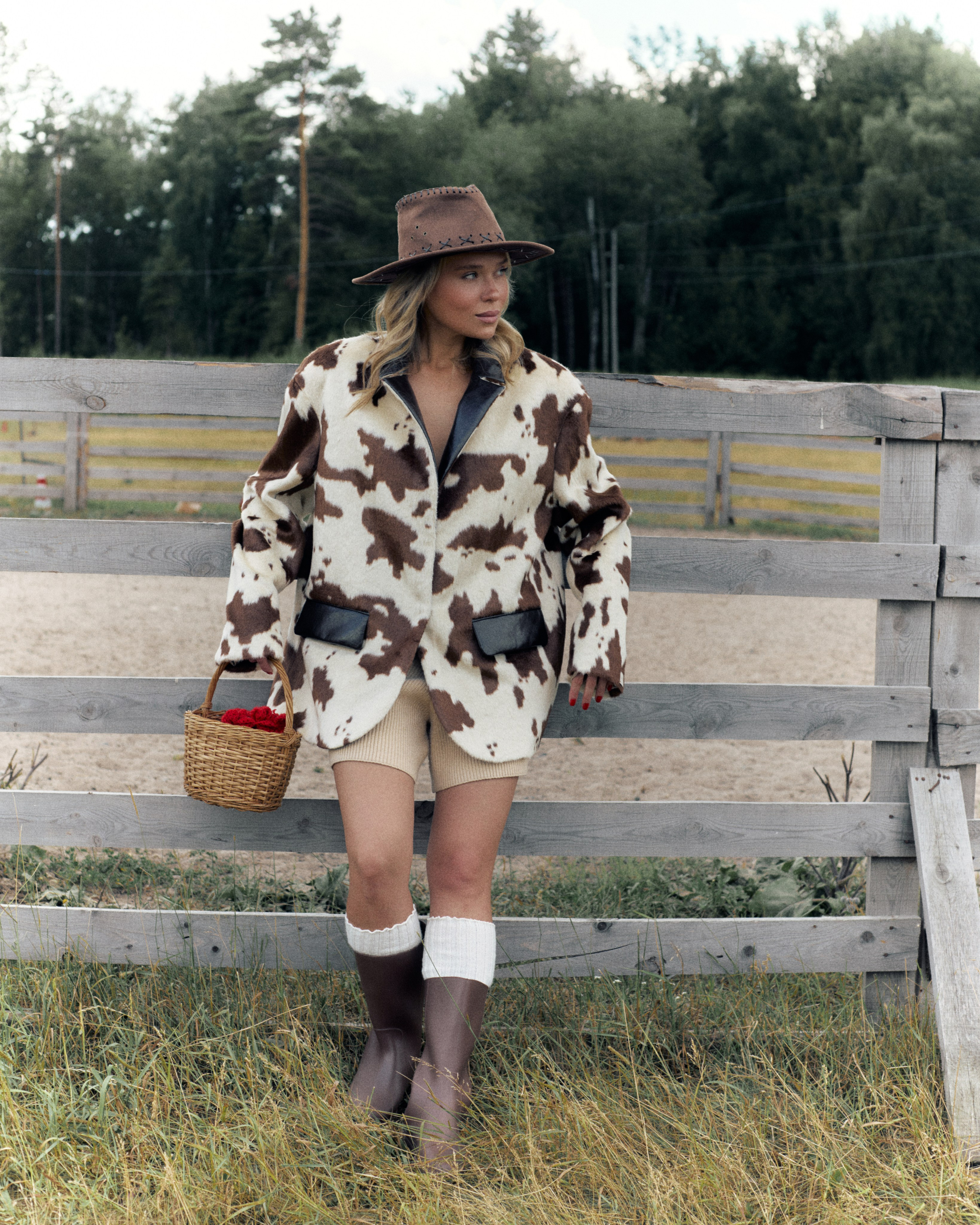 BLACK SISTERZ. Ася Солопова, фотограф Тюмень