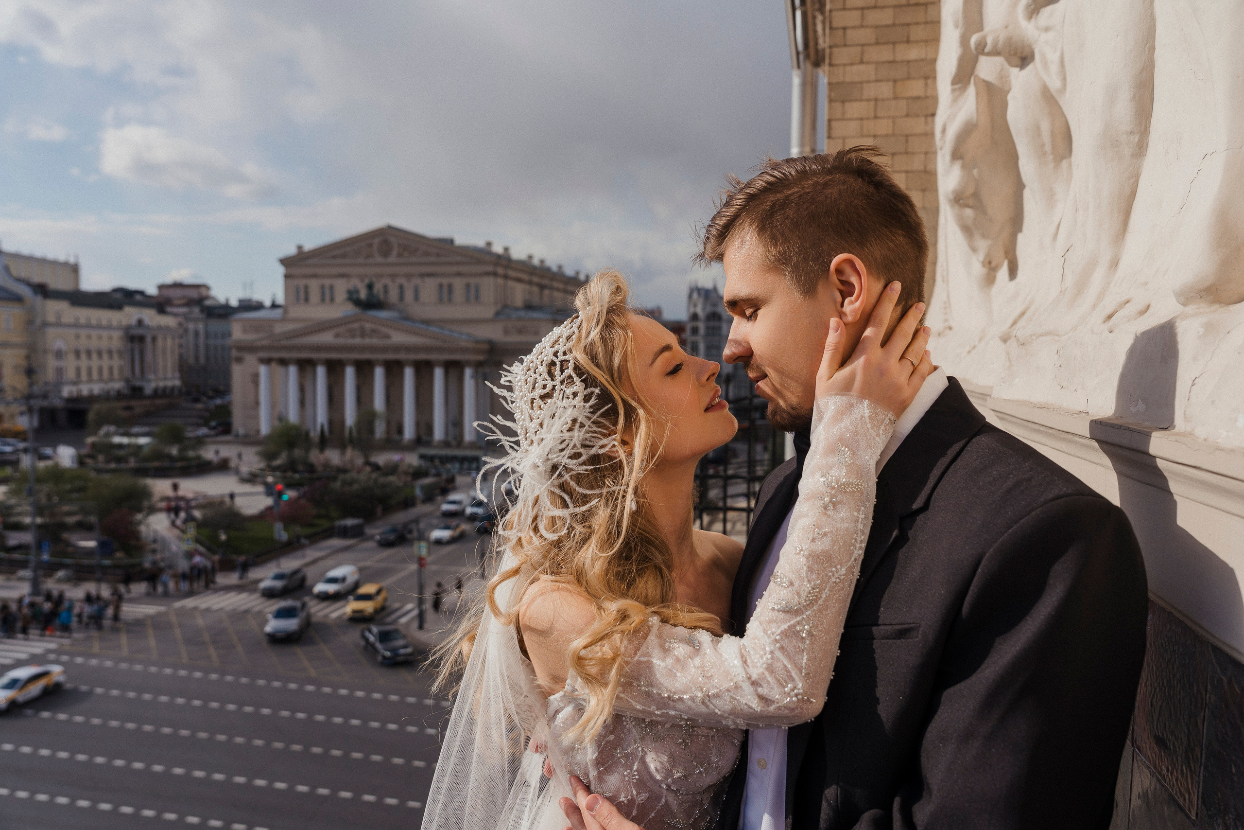 Свадебная фотосессия в отеле Метрополь. Свадебный фотограф в Москве Анна Полушина