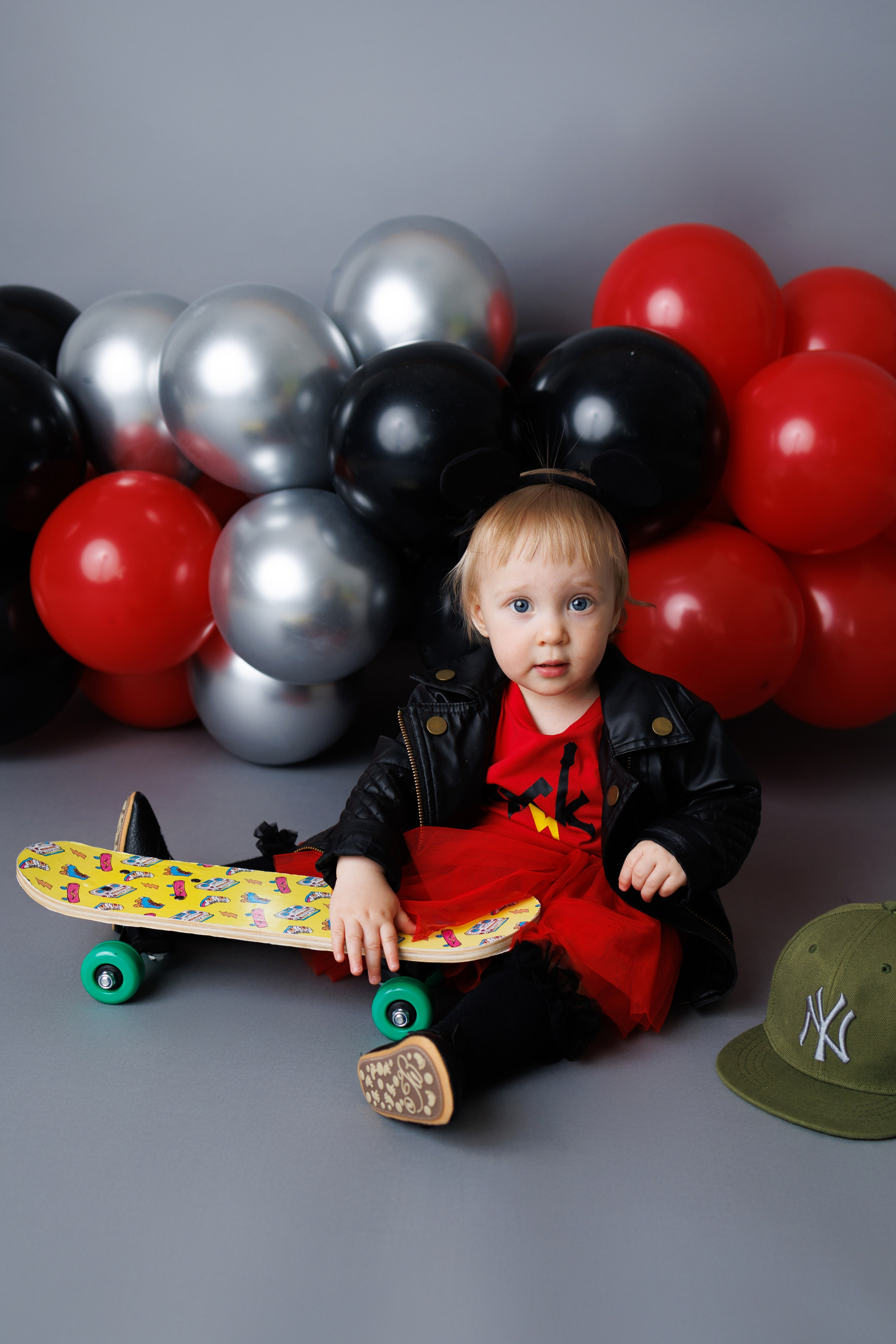 Аленушке 1 годик. Фотограф новорожденный малышей Новосибирск