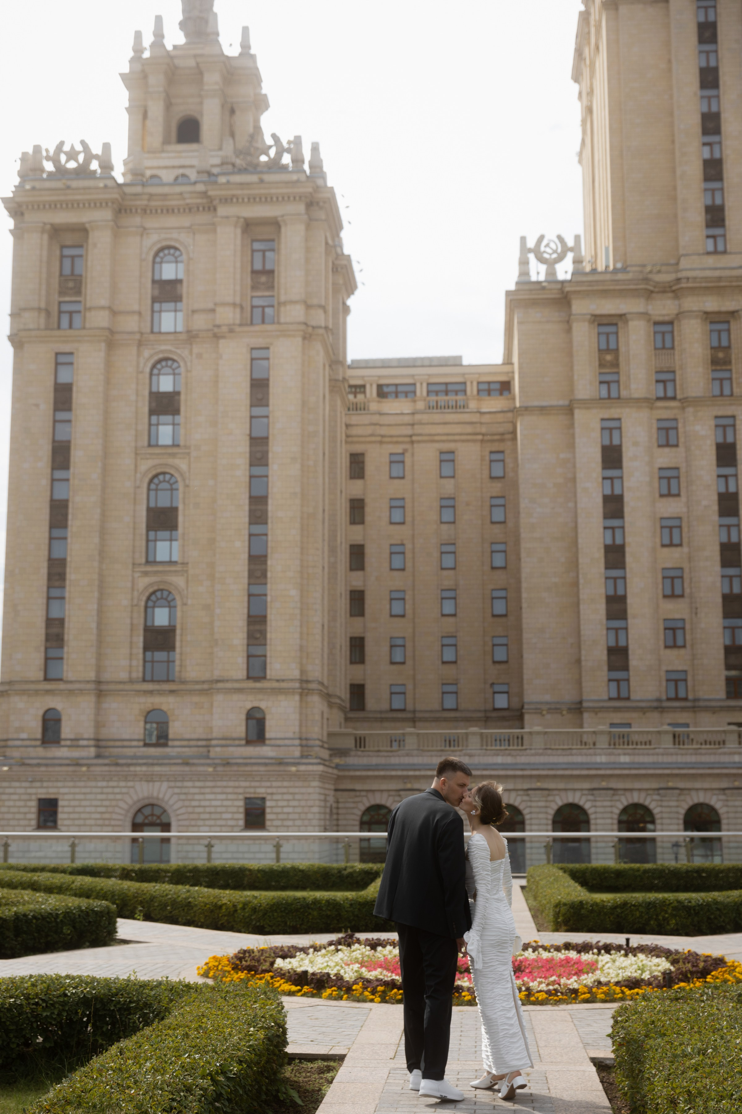 Алиса и Слава, роспись в Москве и вечеринка на природе, подальше от города. Фотограф в Москве Екатерина Черненко