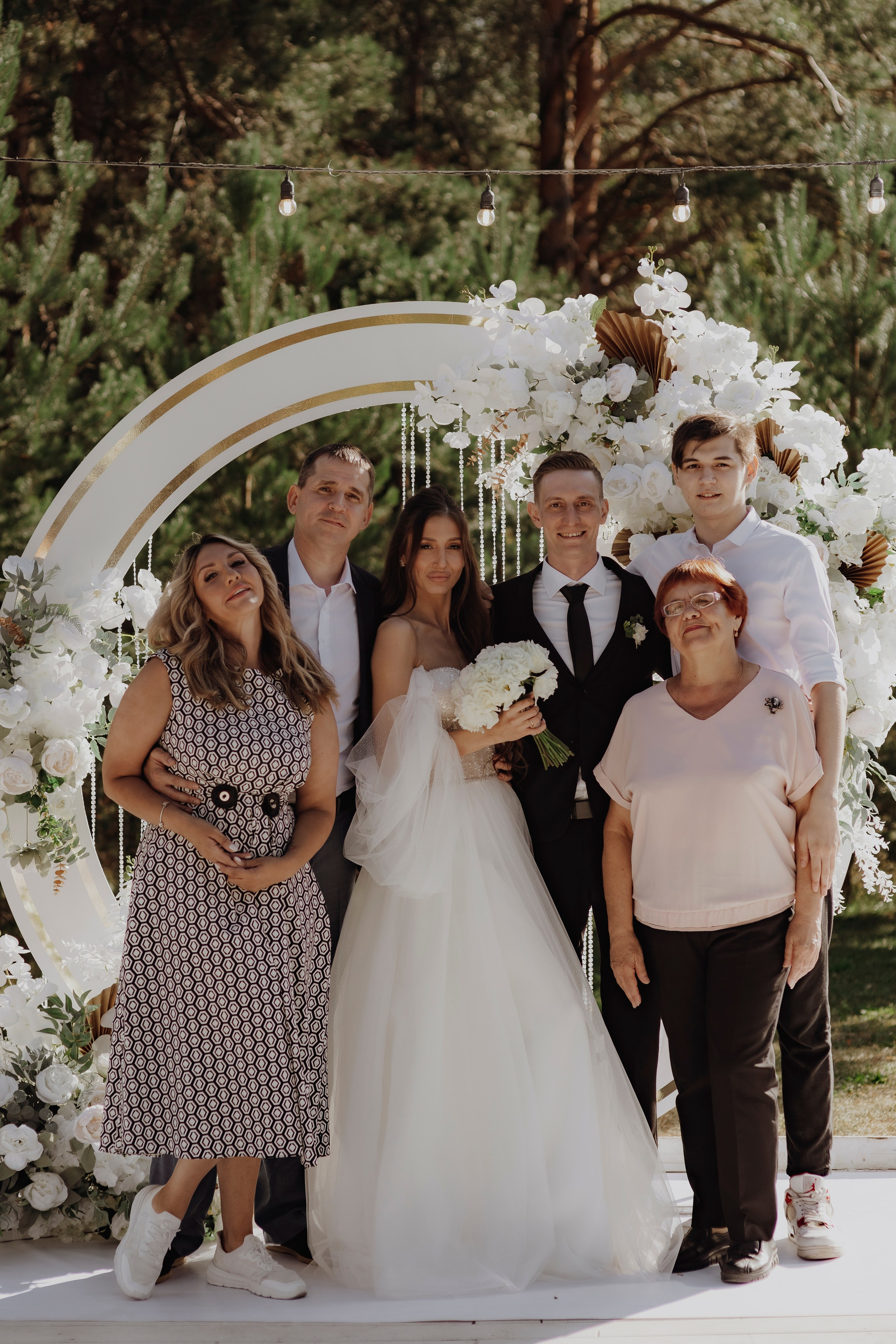 Фотосъемка полного свадебного дня с выездной регистрацией в Ижевске. Свадебный и портретный фотограф в Ижевске и Санкт-Петербурге Саша Брокколи