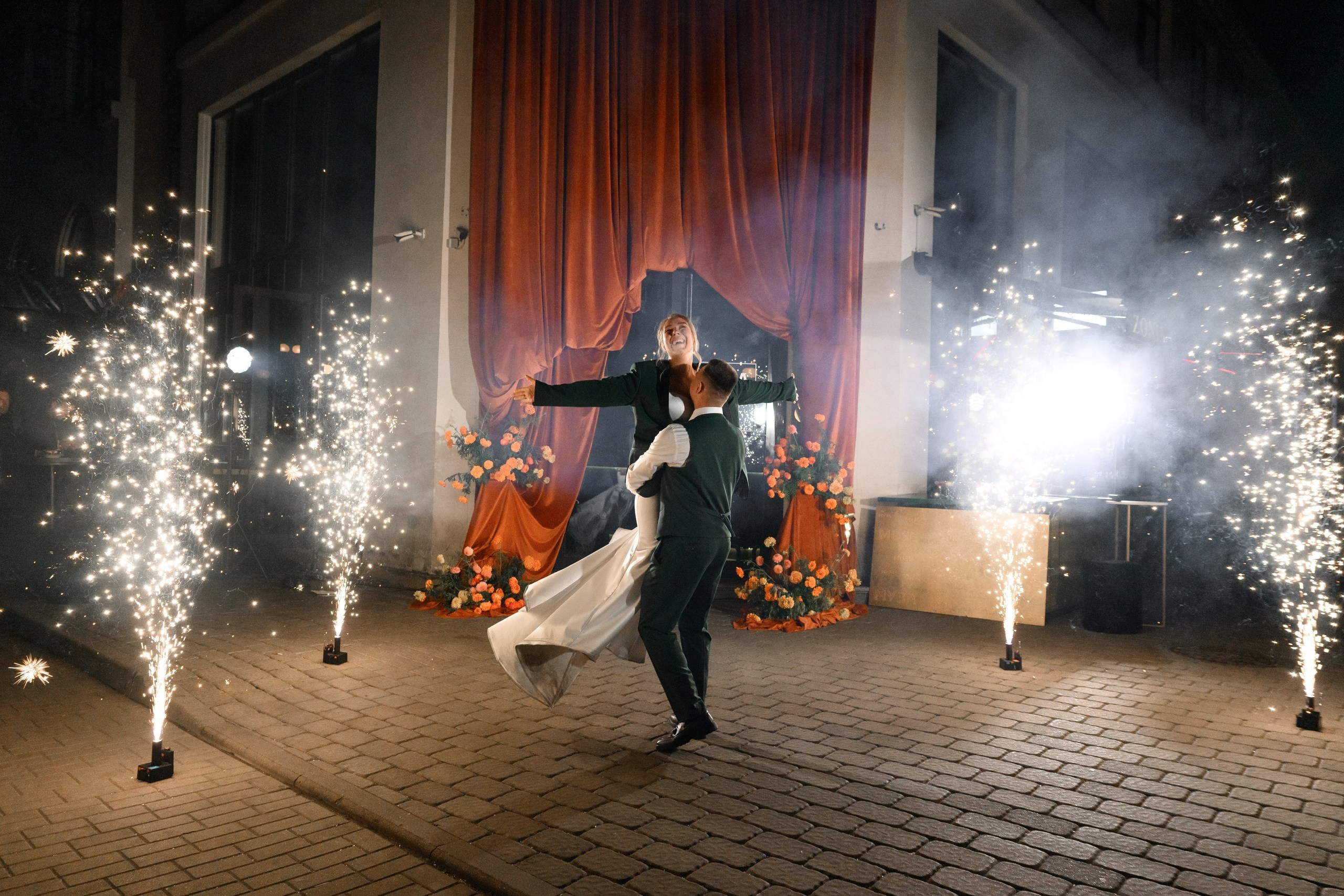 Фотограф на свадьбу Минск Москва Санкт-Петербург Свадебный фотограф Фотограф на свадьбу Репортажный фотограф Love Story Свадебная прогулка. Свадебный фотограф — Крюков Константин