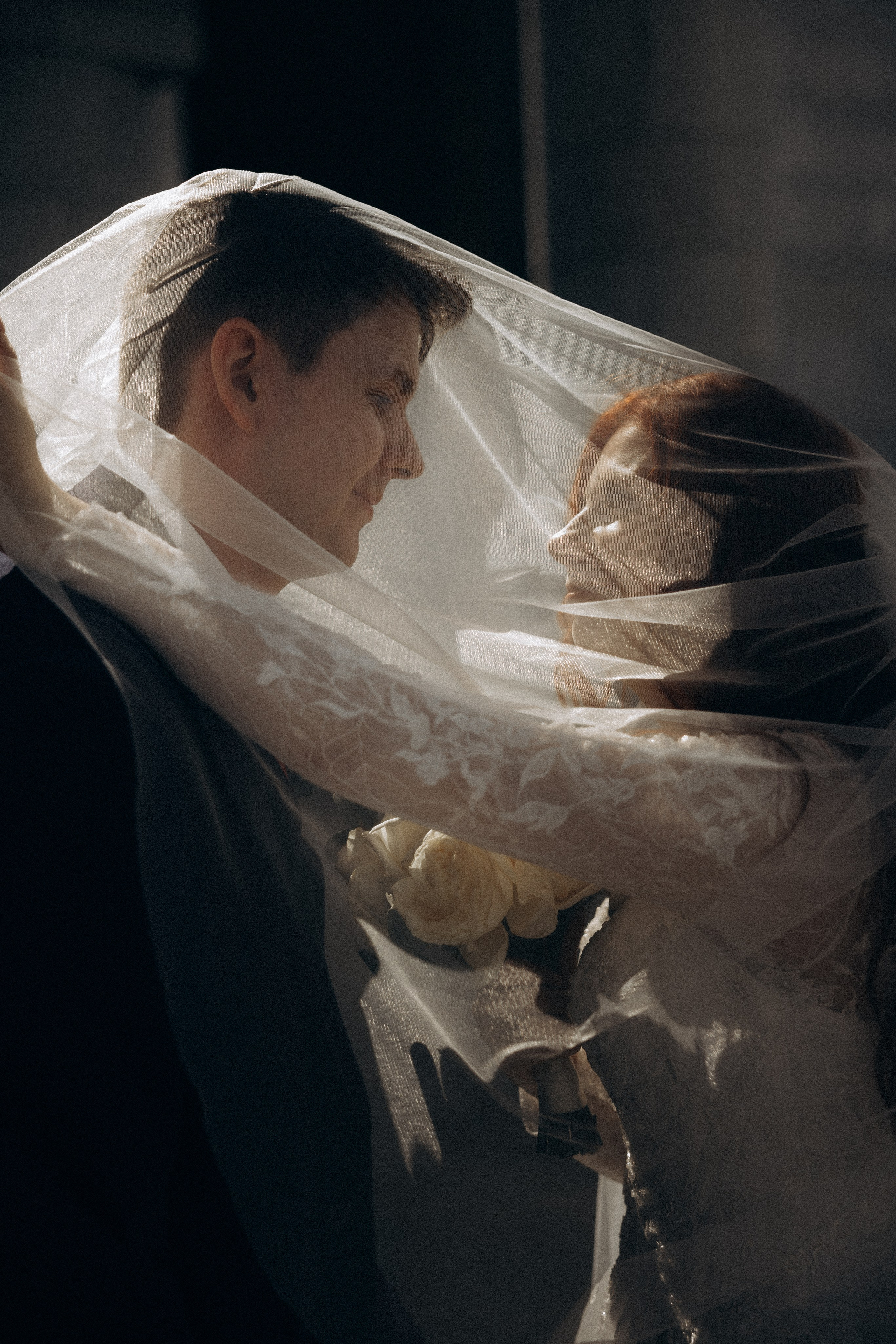 Фотосессия свадьбы Ивана и Александры в парке Горки Ленинские