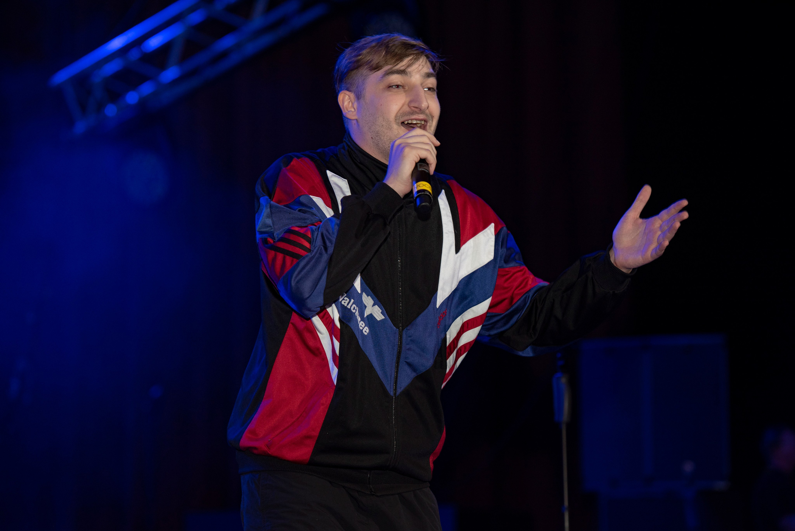 Фотограф на концерт. Свадебный, семейный, фэшн фотограф, школьный фотограф в Сочи