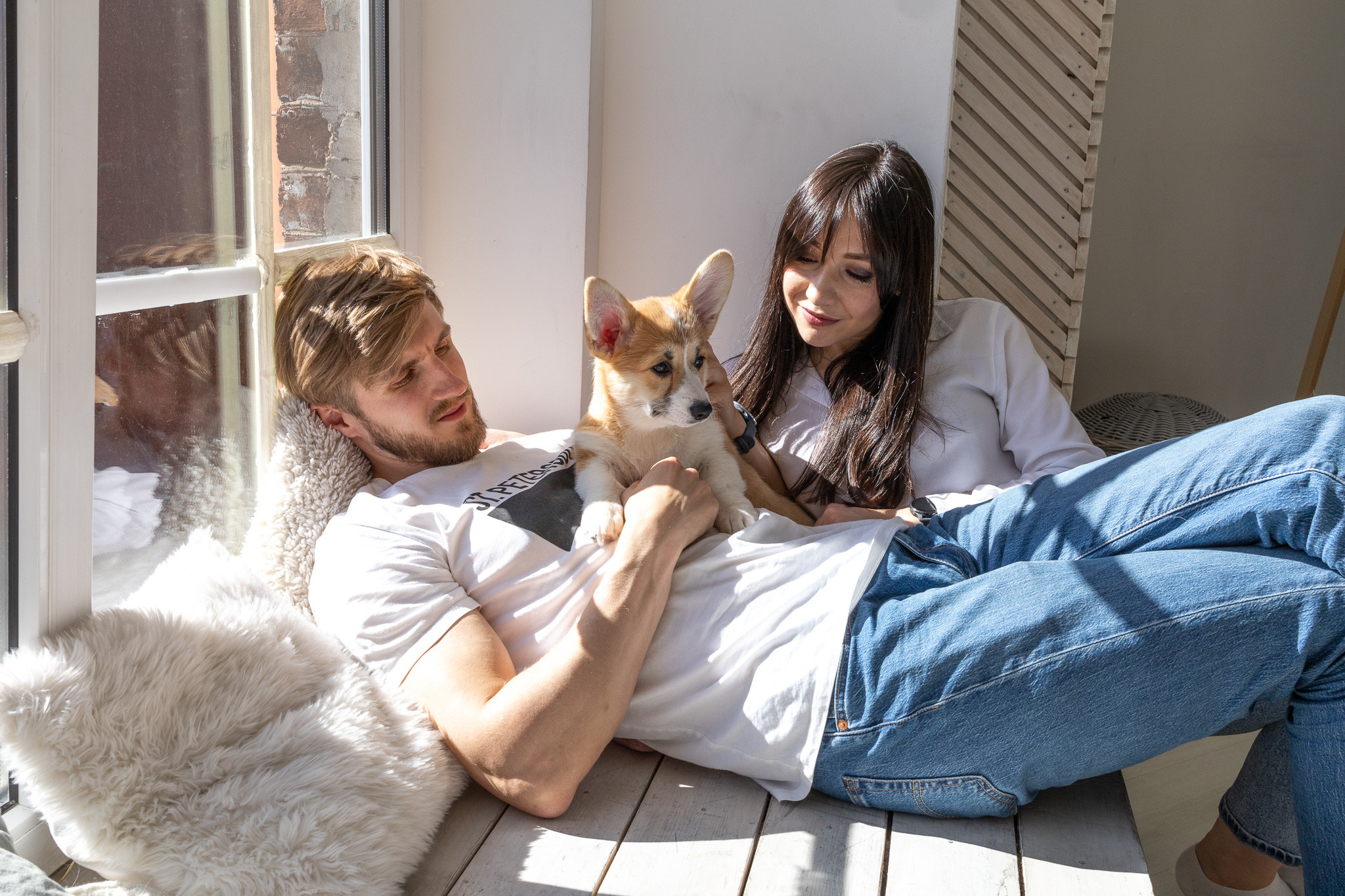 Марина, Саша и две супер корги. Ваш фотограф в Санкт-Петербурге