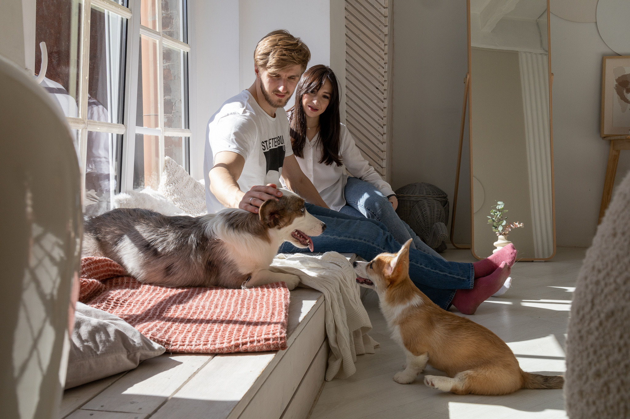 Марина, Саша и две супер корги. Ваш фотограф в Санкт-Петербурге