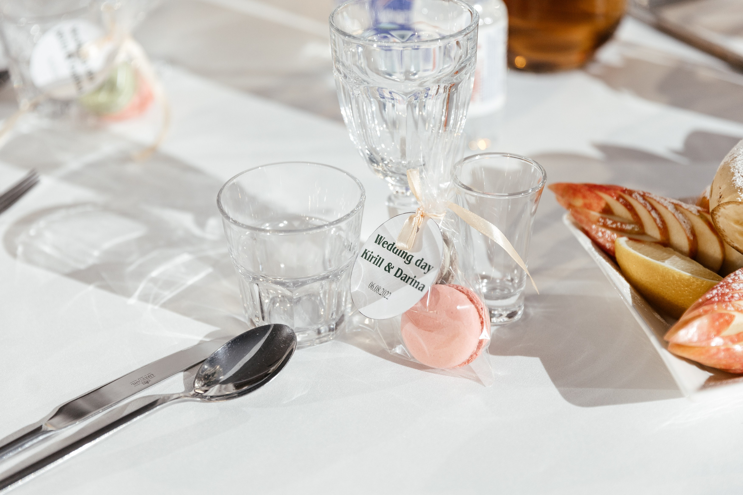 Свадебный фотограф Уфа — Руслан ГабдлисламовЖивые эмоции, красивые кадры, воспоминания на всю жизнь.Работаю по всей Республике Башкортоста. Свадебный фотограф Уфа Руслан Габдлисламов