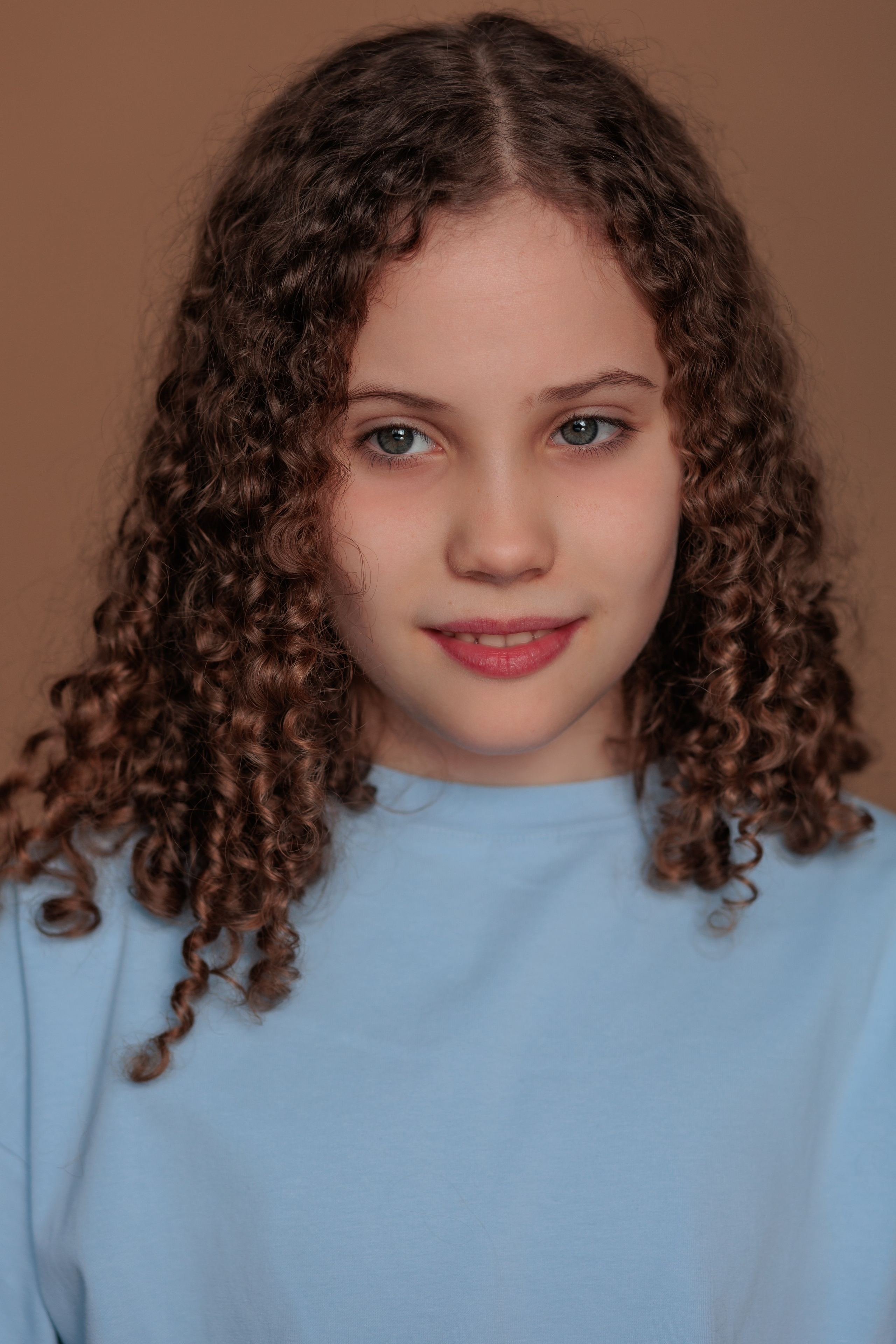 ЕЛИЗАВЕТА. Я фотограф из Москвы к Вашим услугам