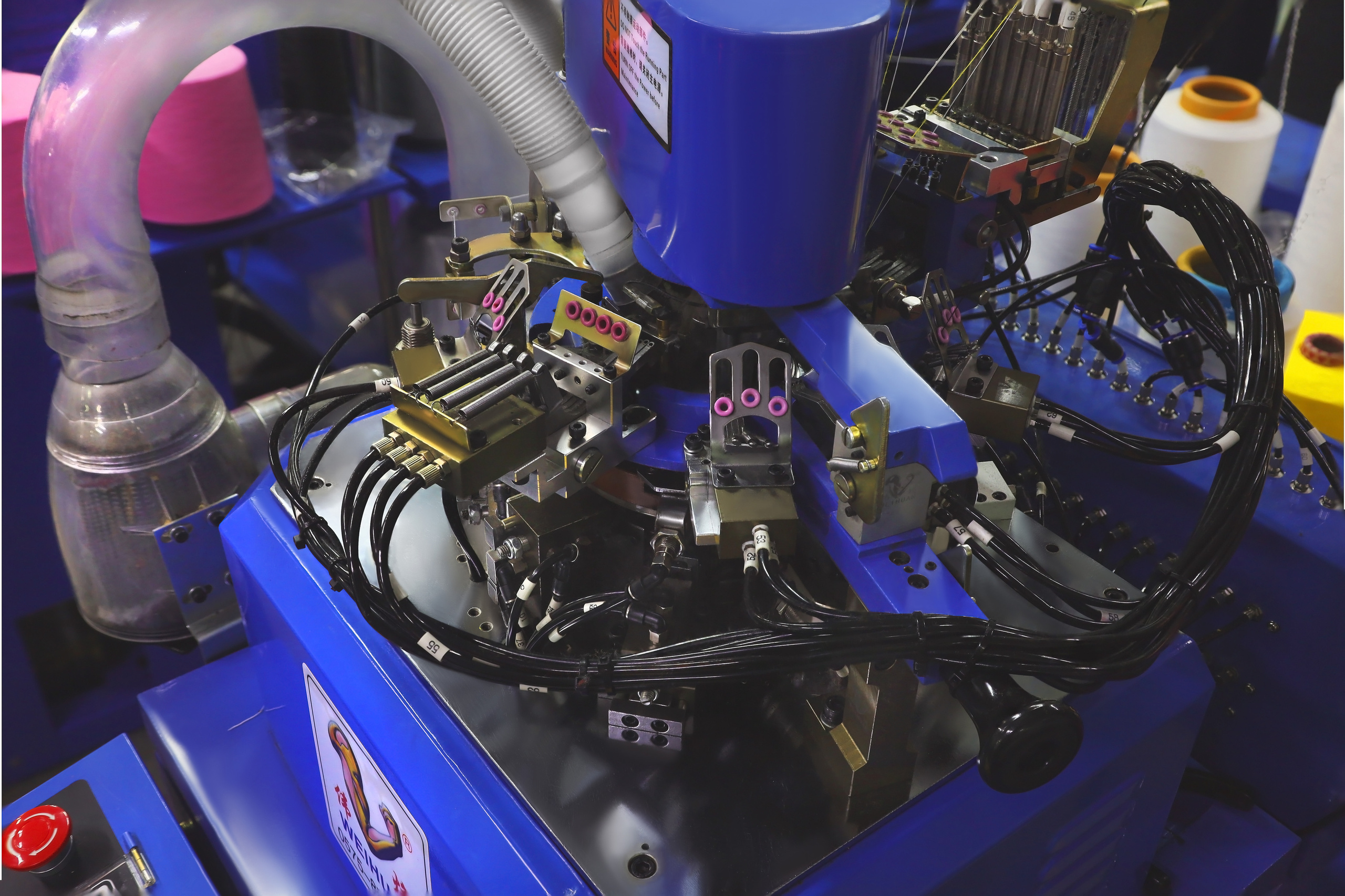 Съёмка на выезде. Рекламный и предметный фотограф в Санкт-Петербурге Мария Ерикина