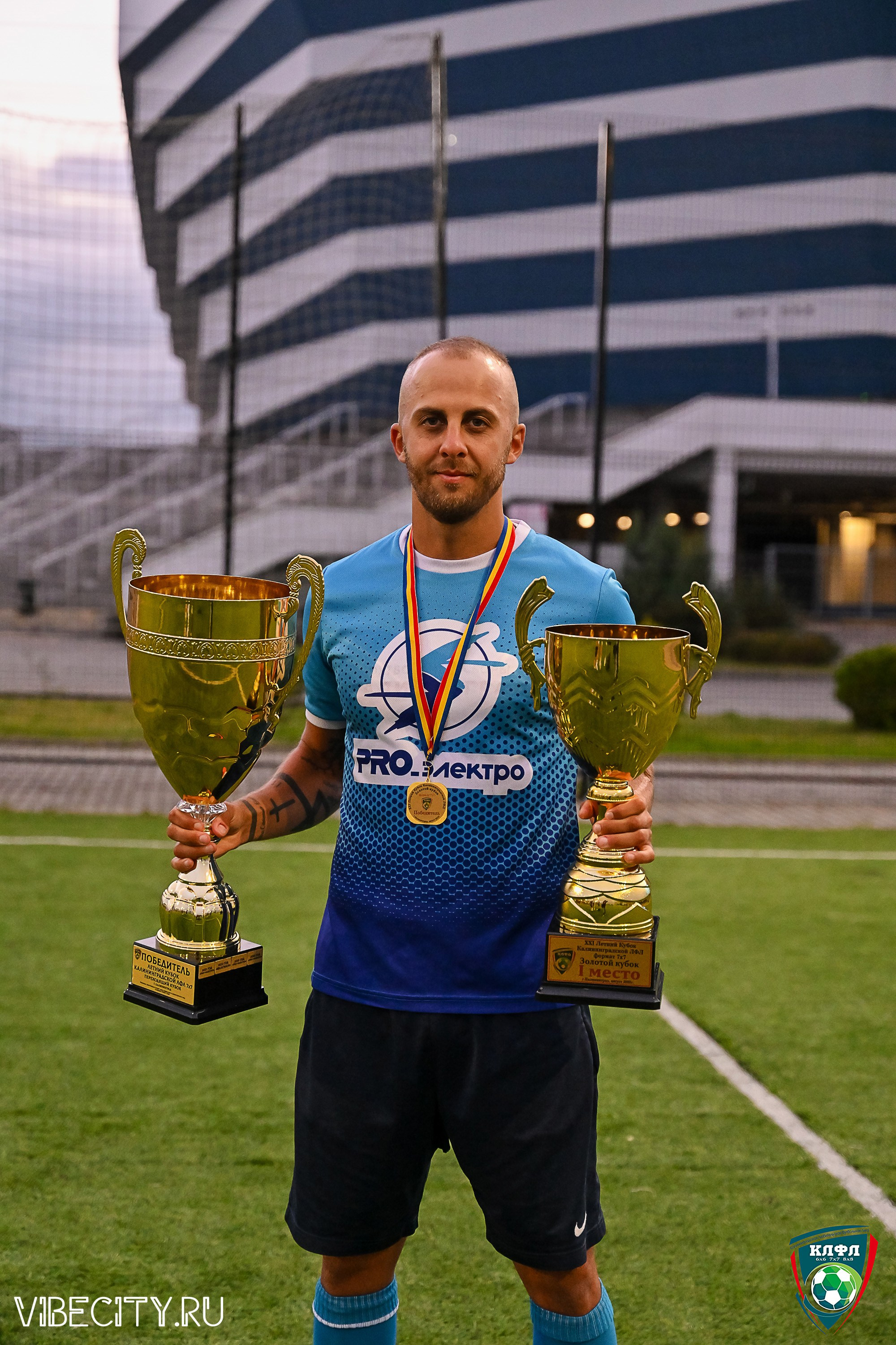 ФИНАЛЬНЫЕ МАТЧИ ПЛЕЙ-ОФФ XXl ЛЕТНЕГО КУБКА КАЛИНИНГРАДСКОЙ ЛФЛ. VIBECITY.RU Вайб Сити Ру Фоторепортажи Фотоотчеты Калининград