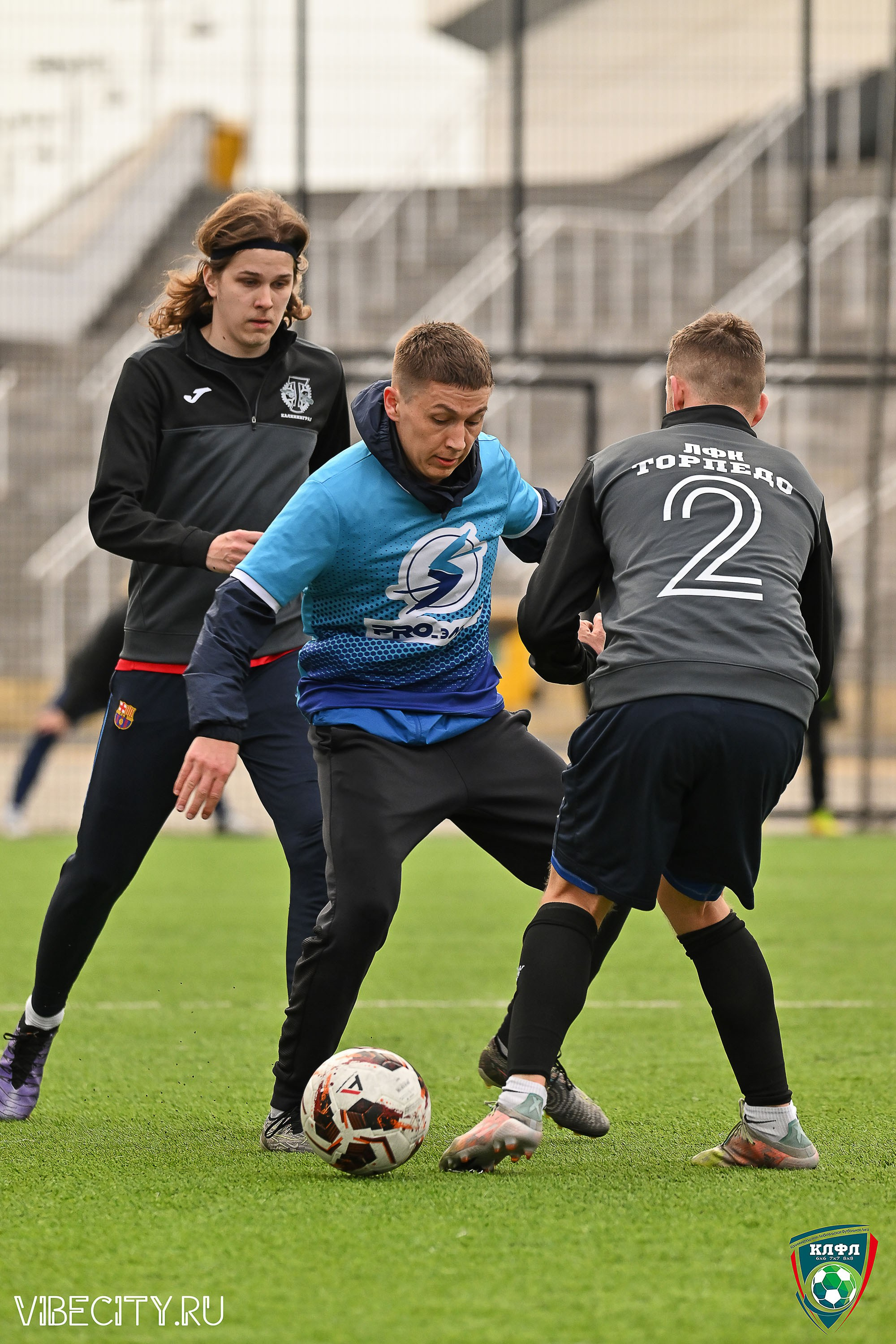 XX ЧЕМПИОНАТ КАЛИНИНГРАДСКОЙ ЛФЛ КАНЦМАРКЕТ39 сезона 2024–2025 гг. VIBECITY.RU Вайб Сити Ру Фоторепортажи Фотоотчеты Калининград