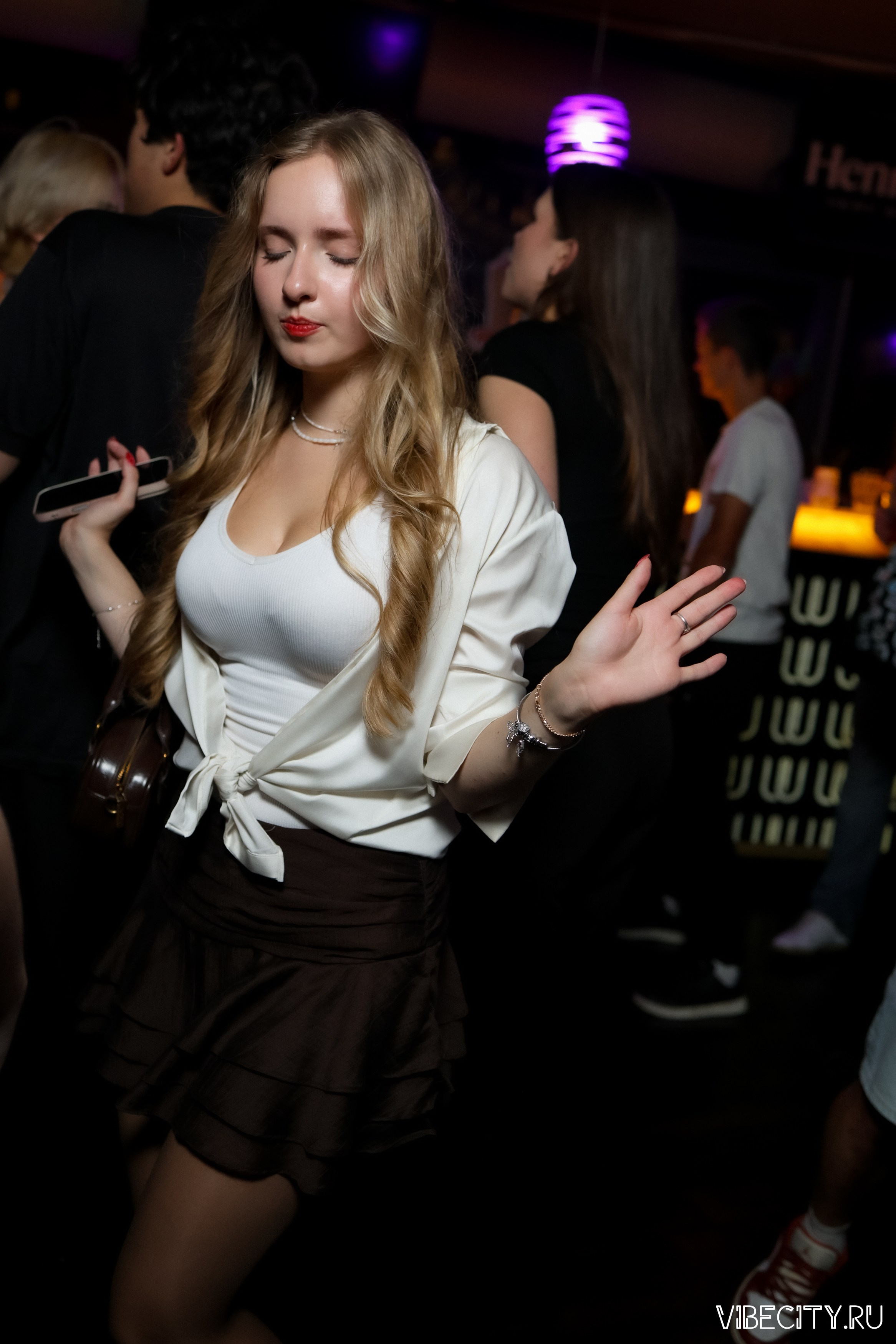 DOUBLE U. VIBECITY.RU Вайб Сити Ру Фоторепортажи Фотоотчеты Калининград