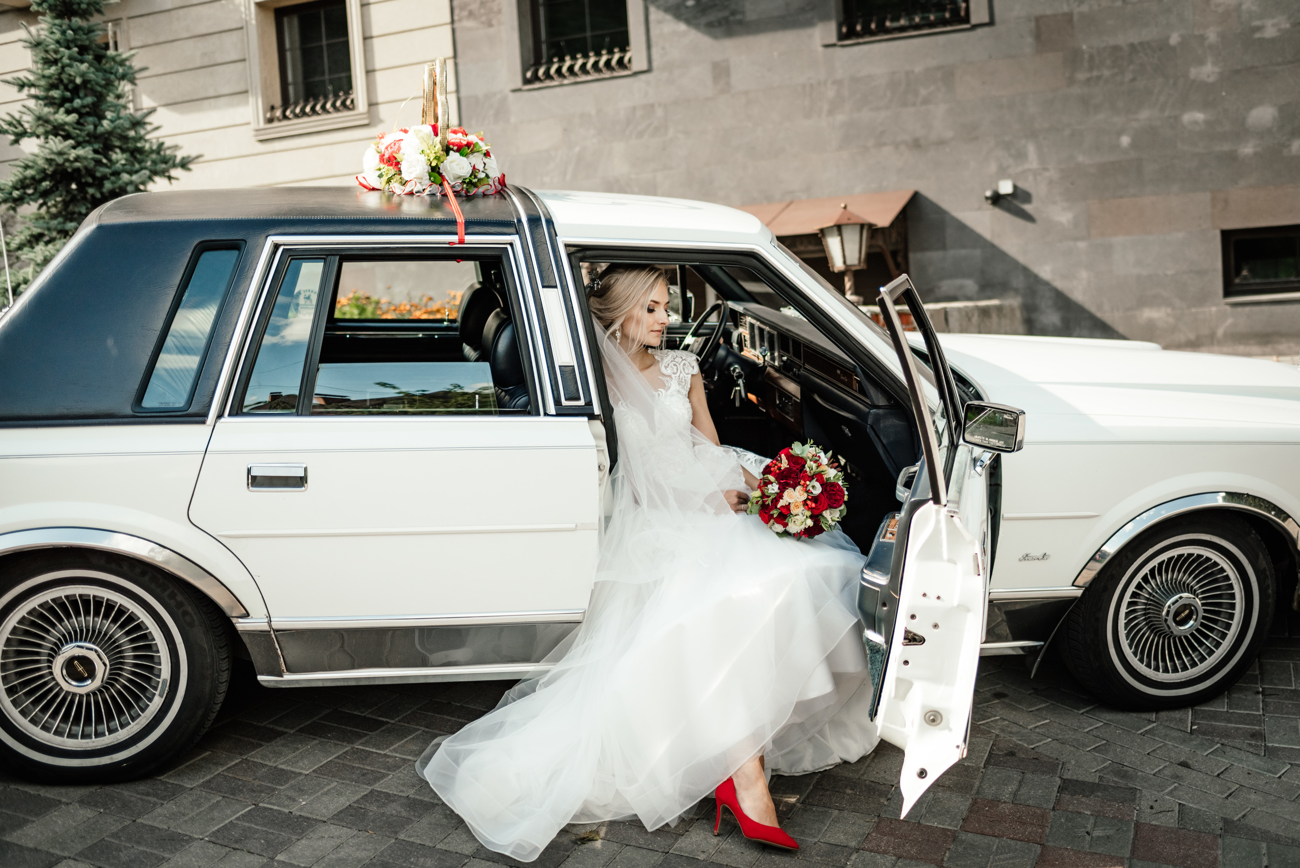 V&E. Свадебный, репортажный и семейный фотограф в Москве Арина Зак