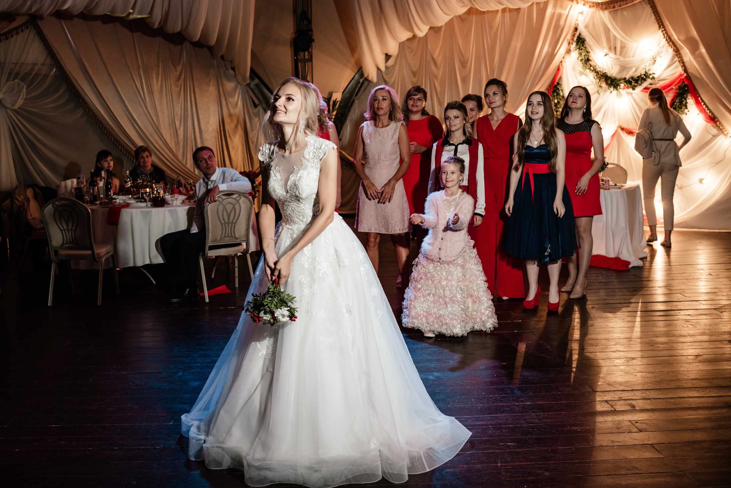 V&E. Свадебный, репортажный и семейный фотограф в Москве Арина Зак