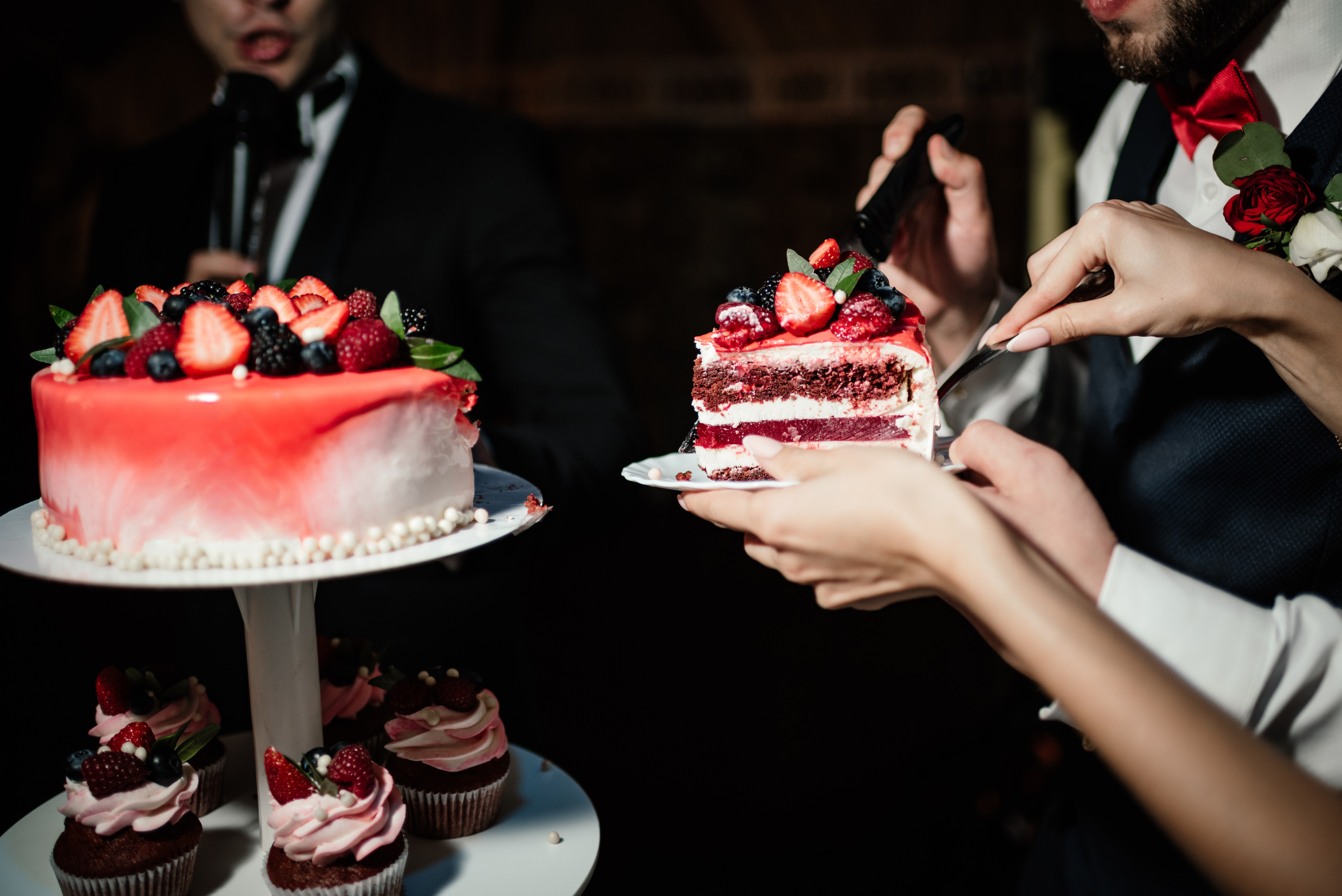 V&E. Свадебный, репортажный и семейный фотограф в Москве Арина Зак