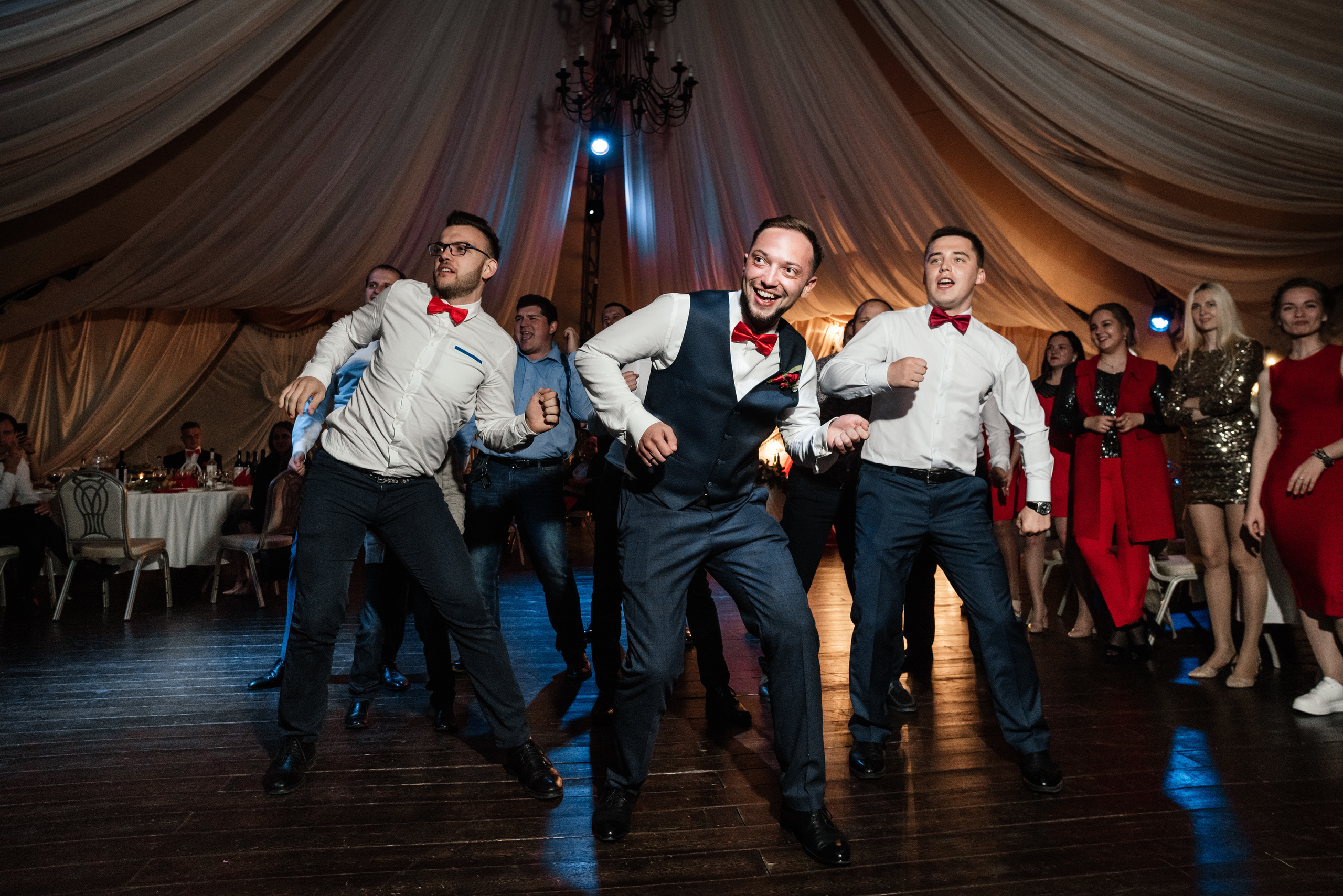 V&E. Свадебный, репортажный и семейный фотограф в Москве Арина Зак