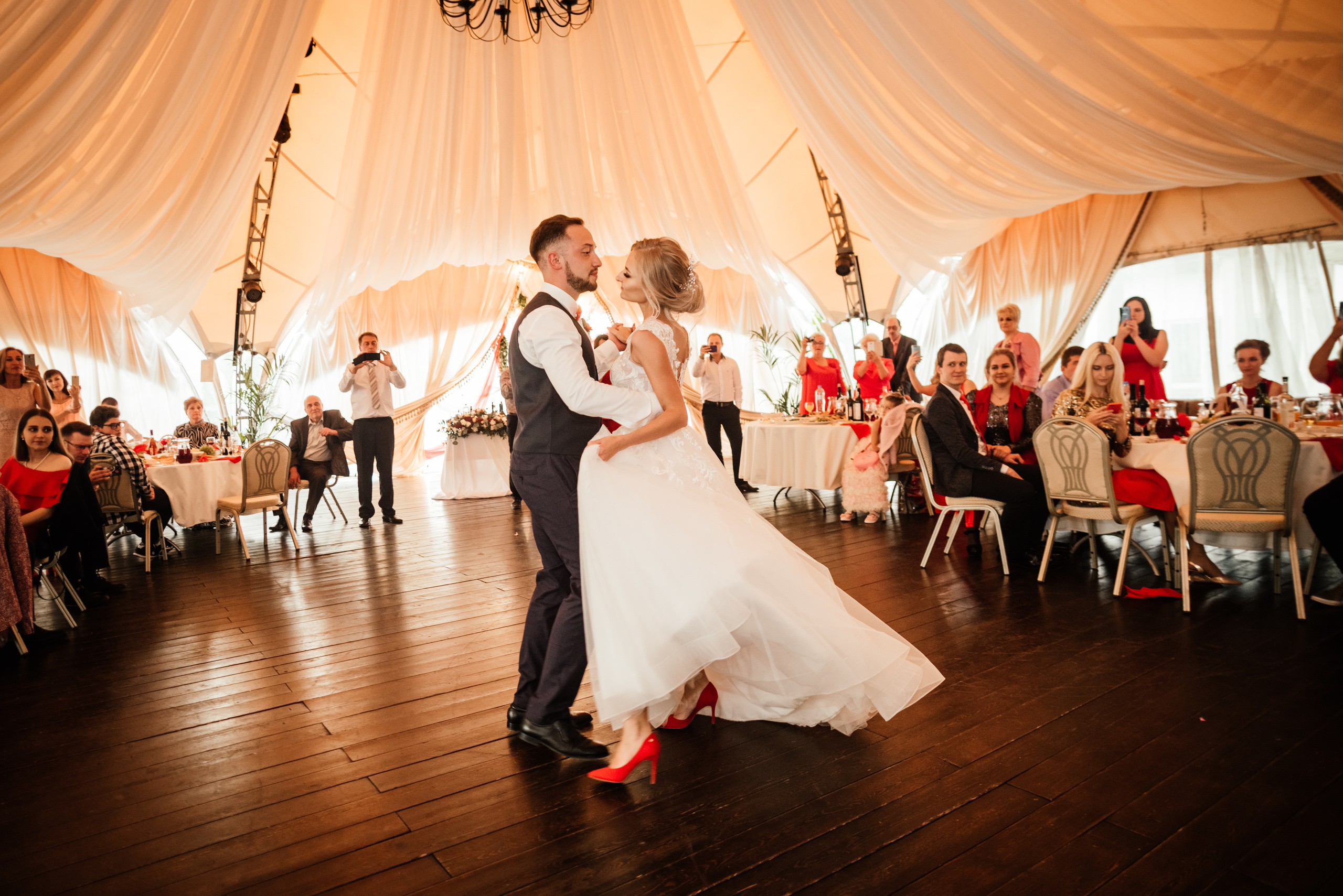 V&E. Свадебный, репортажный и семейный фотограф в Москве Арина Зак