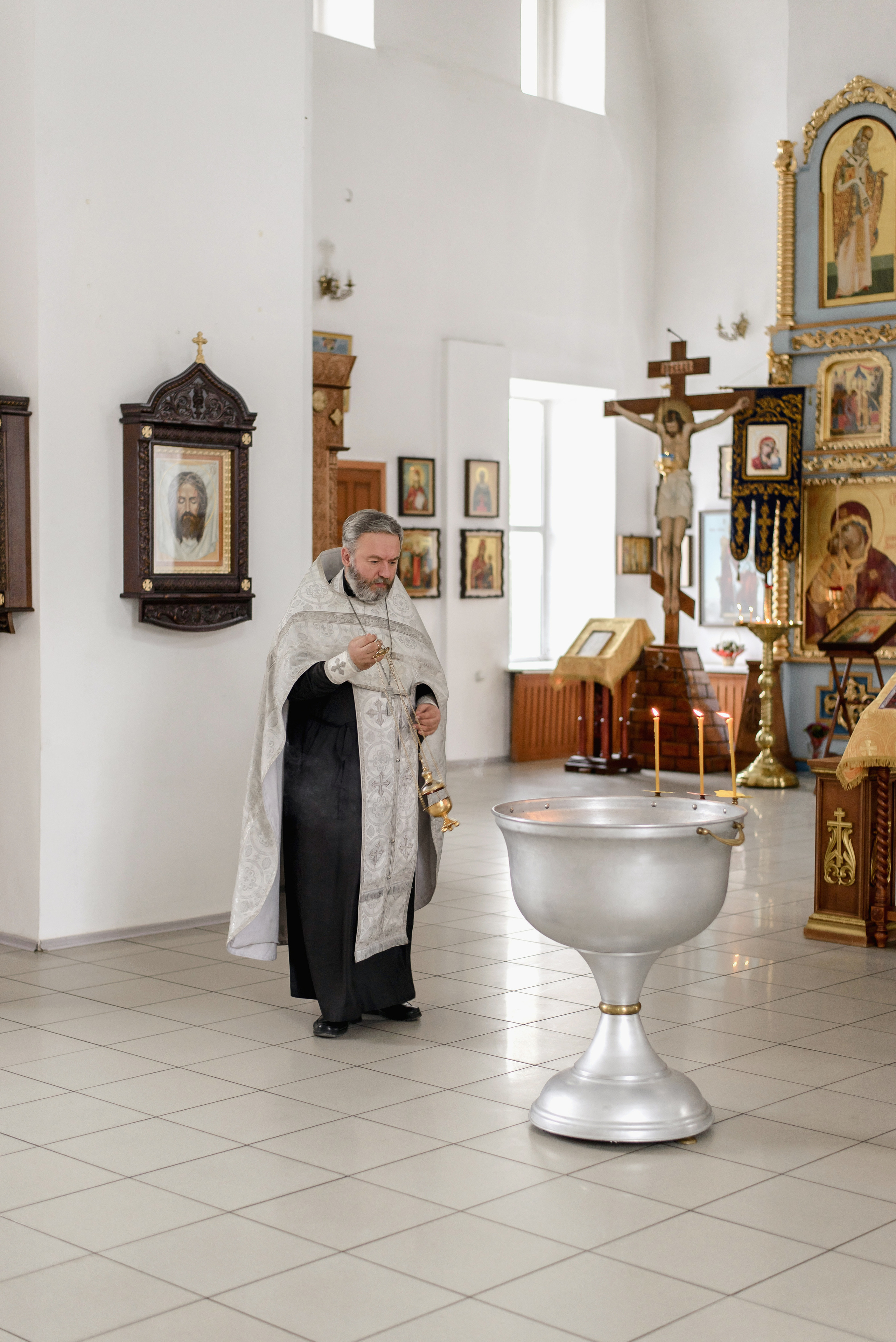 Таинство Крещения Алисы, Свято-Успенский Храм, г. Аксай. Семейный фотограф в Новочеркасске Виктория Громова