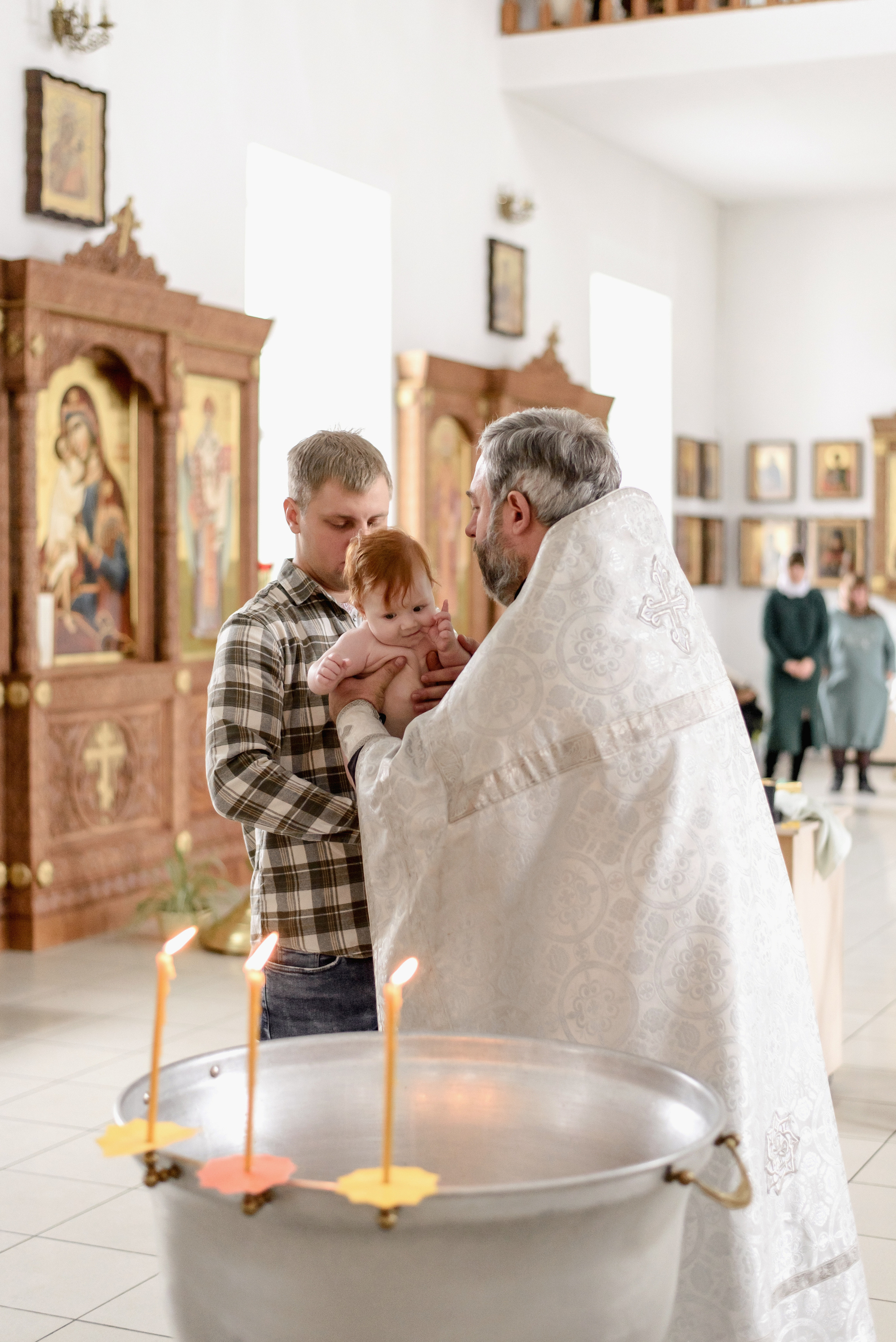 Таинство Крещения Алисы, Свято-Успенский Храм, г. Аксай. Семейный фотограф в Новочеркасске Виктория Громова