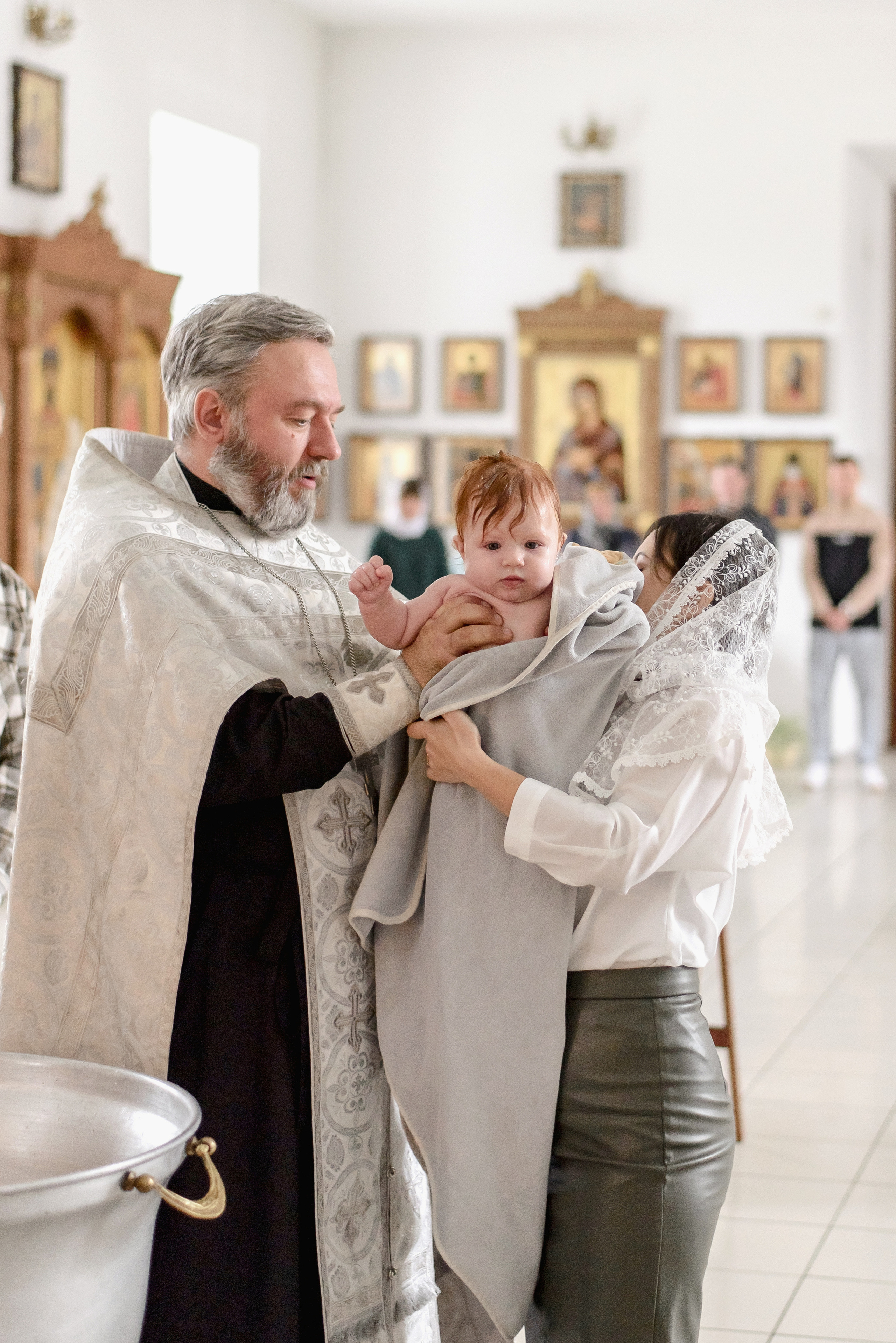 Таинство Крещения Алисы, Свято-Успенский Храм, г. Аксай. Семейный фотограф в Новочеркасске Виктория Громова