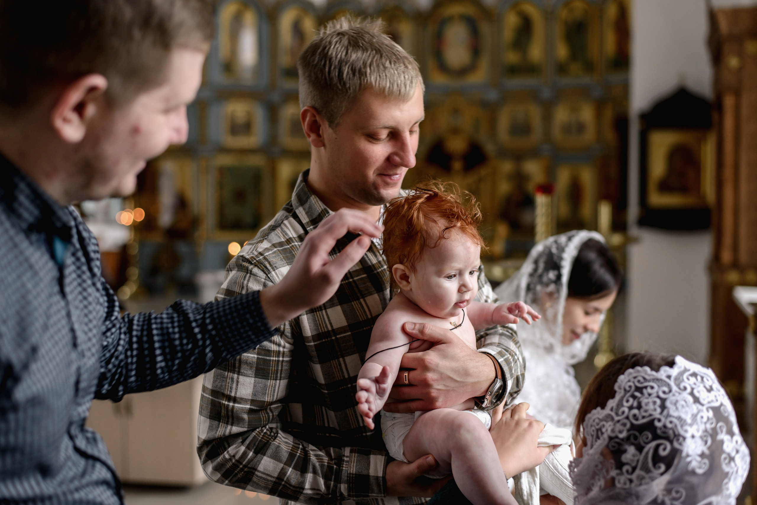 Таинство Крещения Алисы, Свято-Успенский Храм, г. Аксай. Семейный фотограф в Новочеркасске Виктория Громова