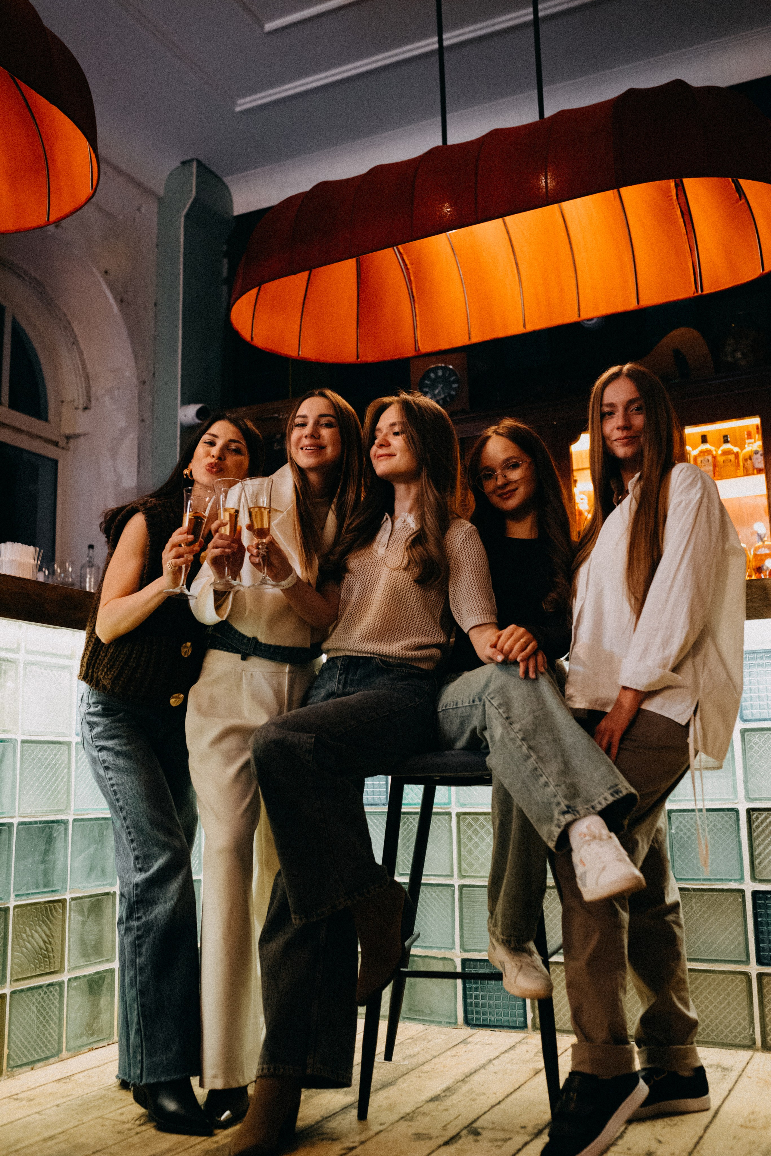 День рождения Алины | бар «Коммуналочка». Фотограф Санкт-Петербург, Новороссийск