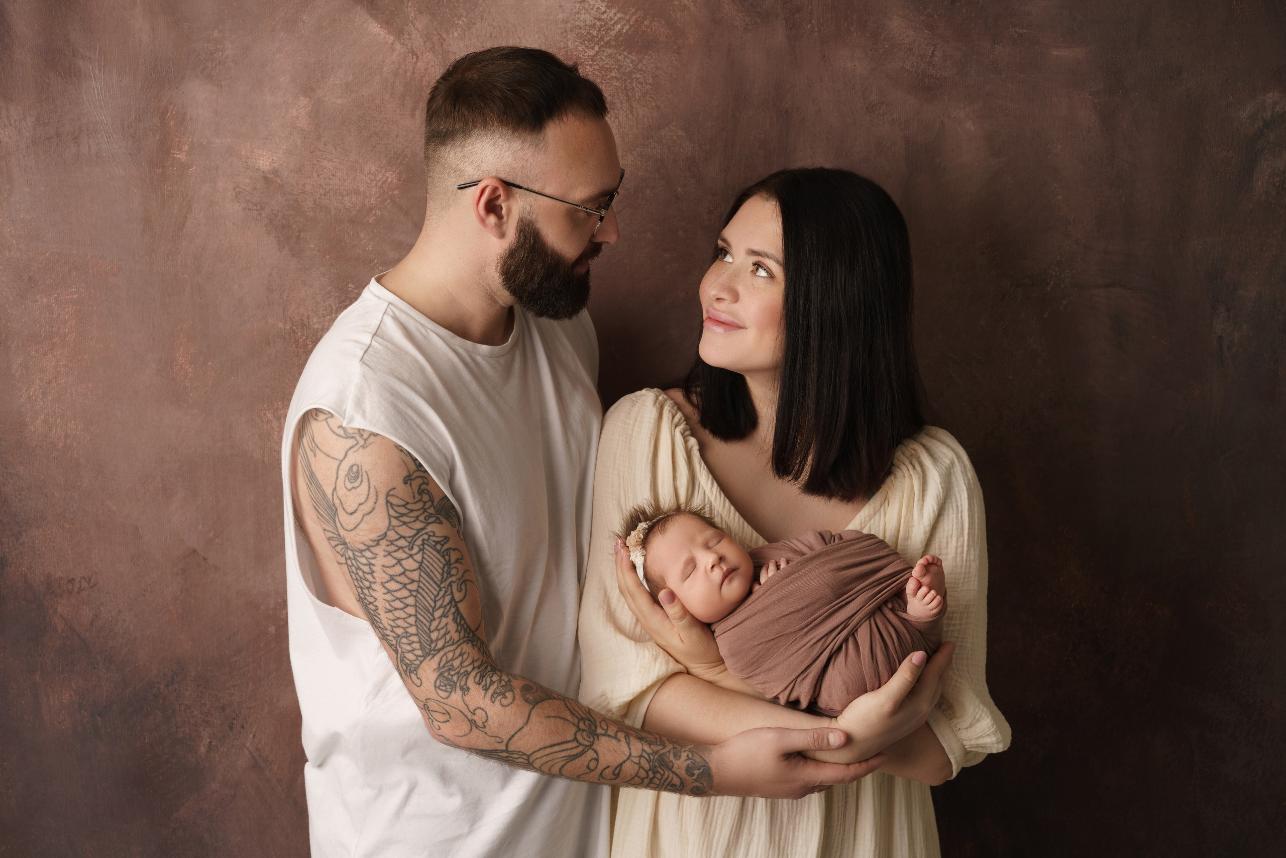 Семейные фотосессии с новорожденными | Трогательные кадры малышей и их близких в Москве и МО. Фотосессия новорожденных в Москве и Московской области | Профессиональный фотограф newborn — Татьяна Иванова