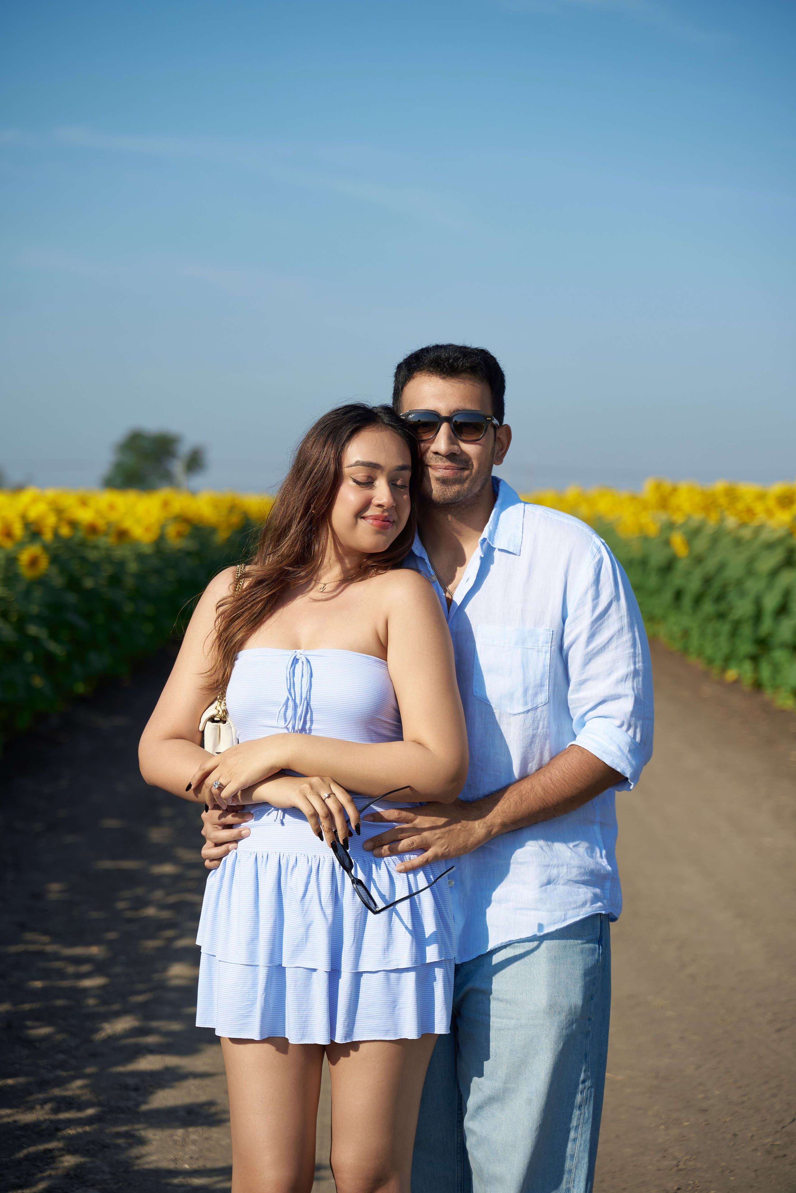 Love in the field. Photographer Bangkok — Pattaya | фотограф Бангкок — Паттайа