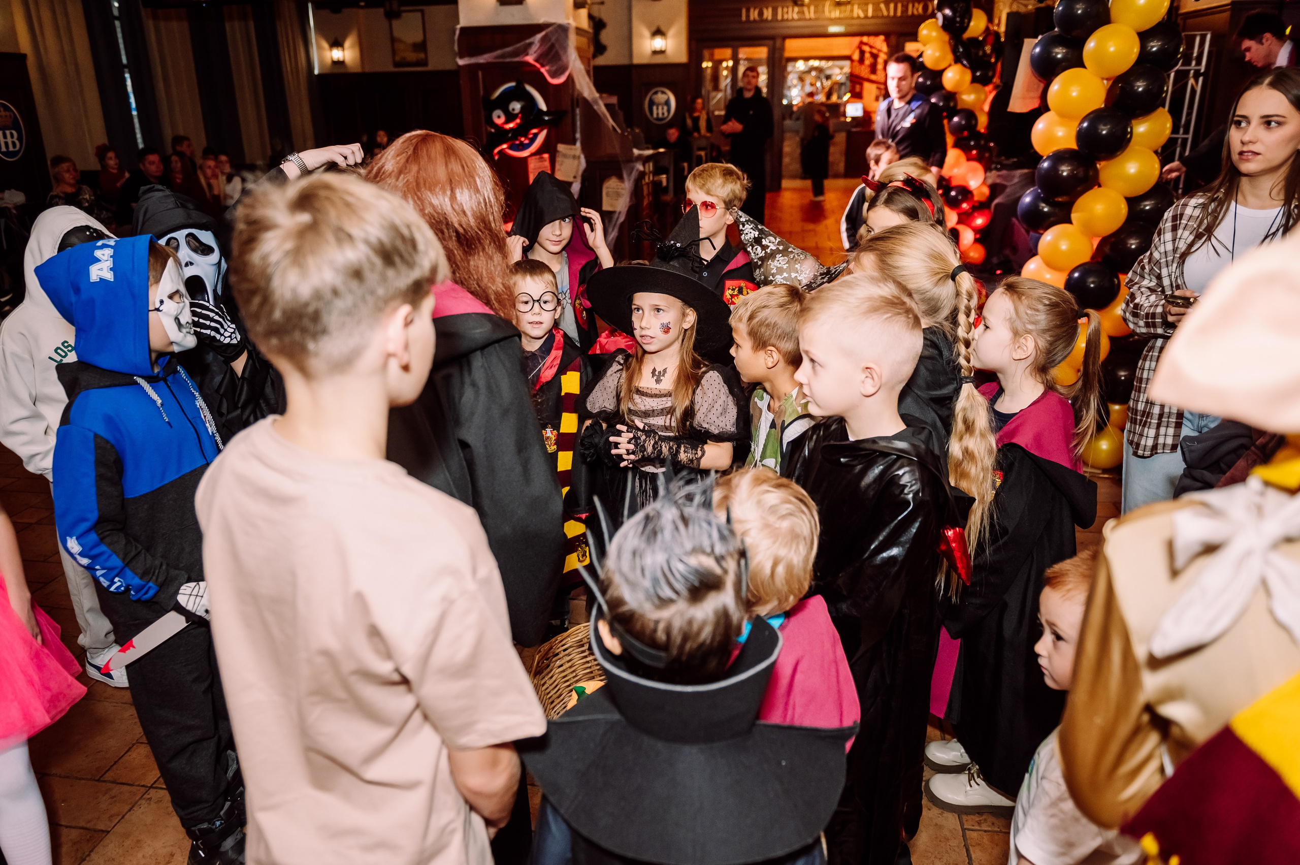 Хэллоуинские Приключения в Хофброй от ДетиСказка42. Детский фотограф, семейный фотограф и репортажи в Кемерово