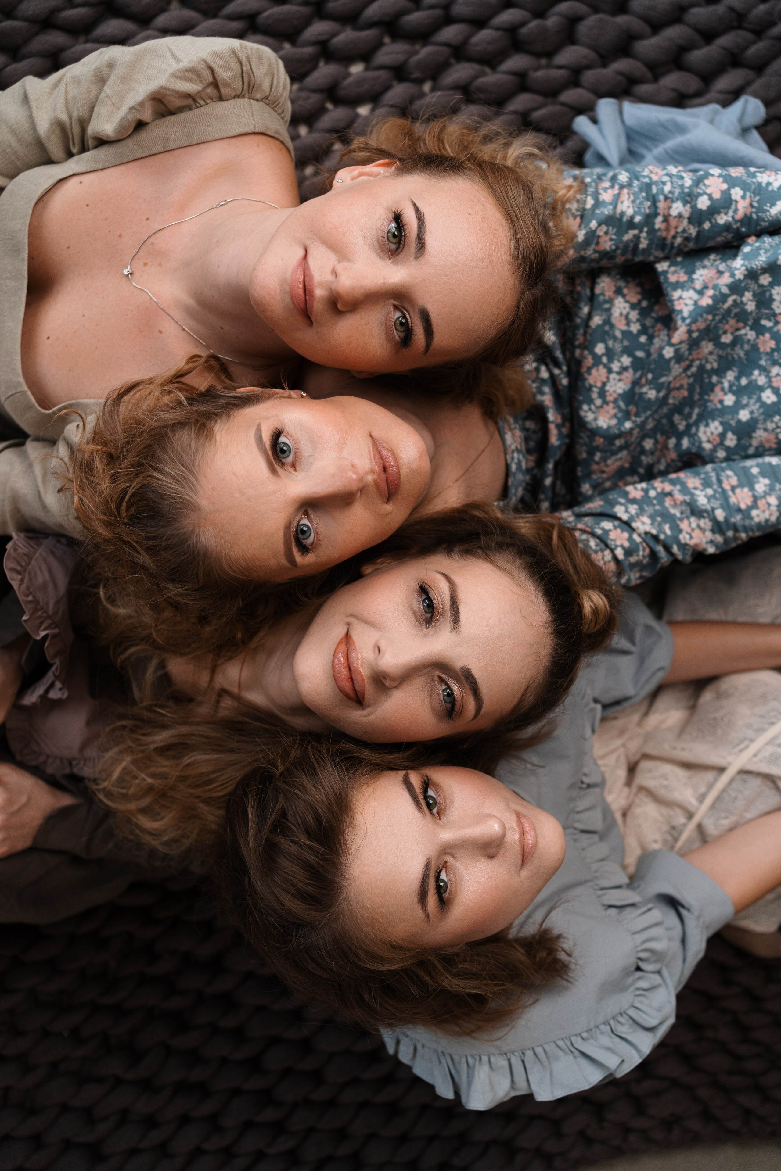 Маленькие женщины. Фотограф Виктория Юленкова