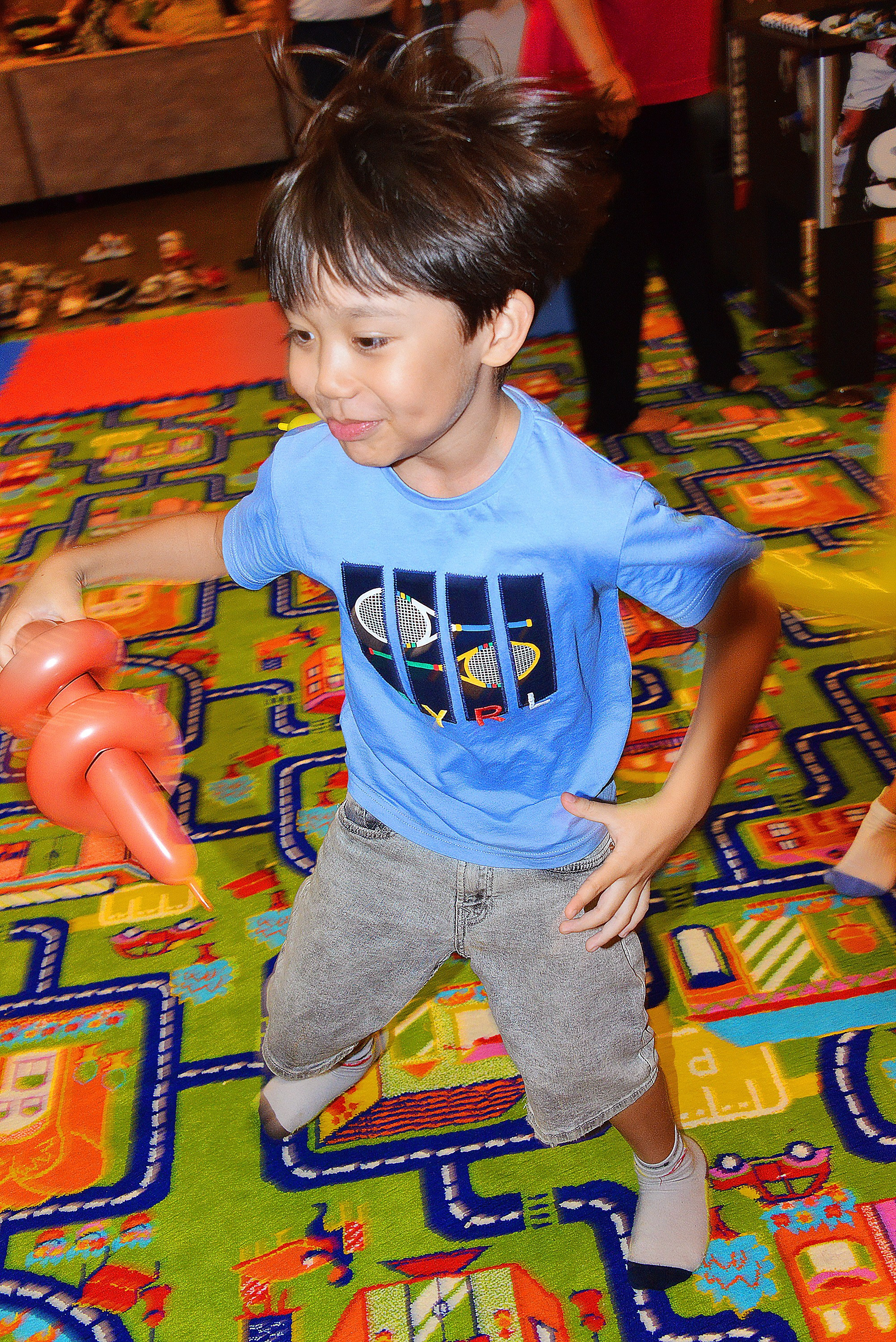 Дети-4 (Асхат-6 лет). Фотосъёмка. Фотограф Сергей Авдеев-семейный и детский фотограф в Алматы