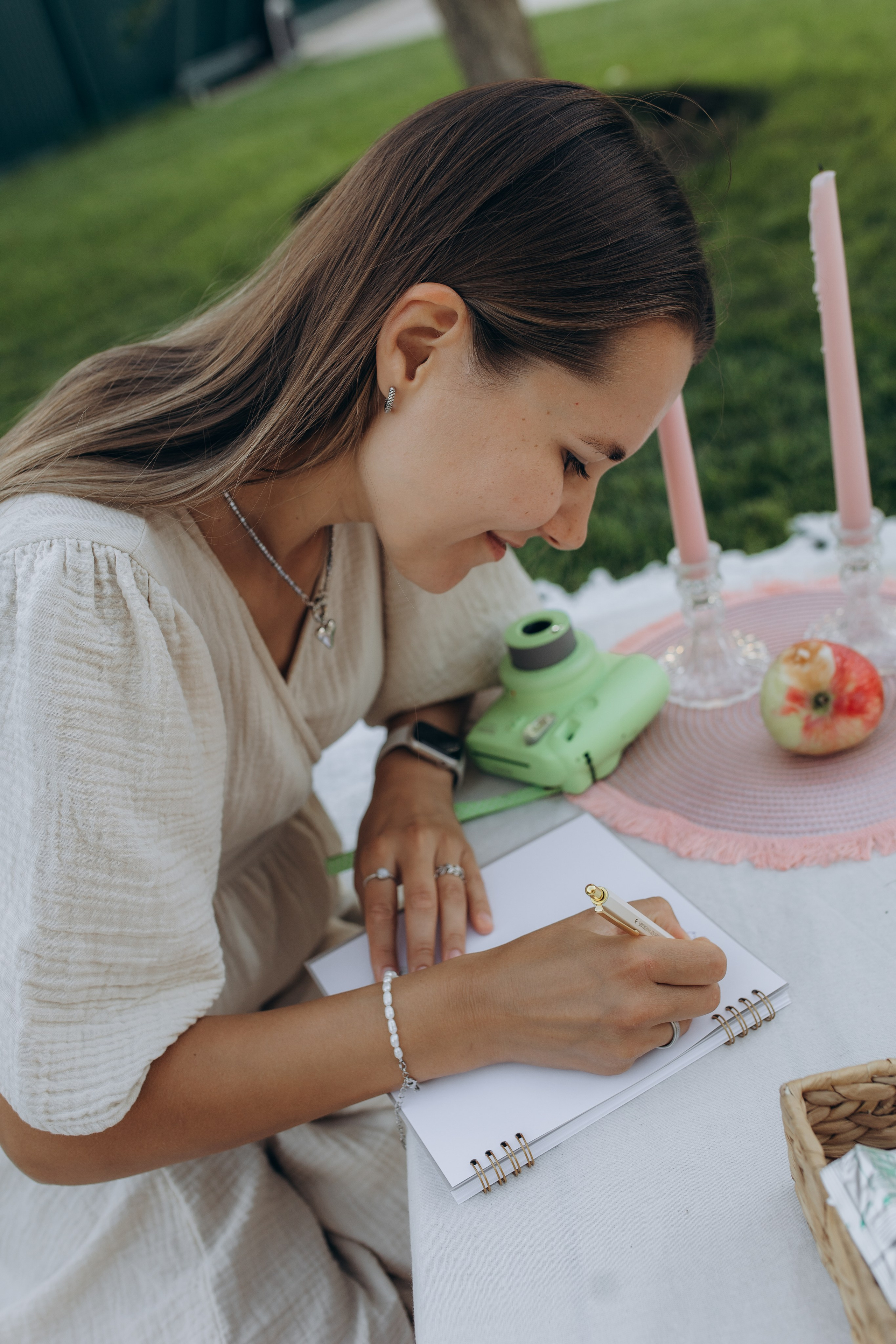 День Рождения. Виктория Белохвостикова