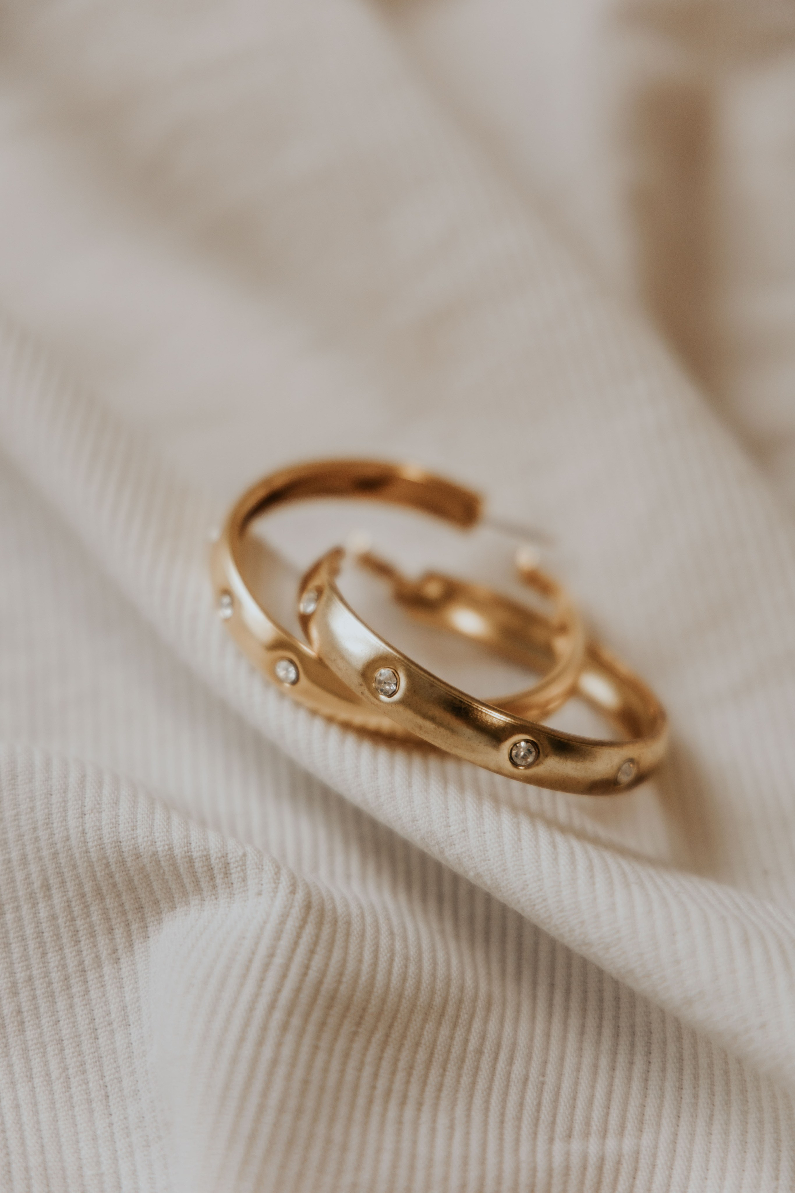 Карнавальные костюмы, вечерние и свадебные платья аренда посуточно, прокат в Жуковском. Одежда для фотосессий, аксессуары. Фотограф для маркетплейсов, фотоуслуги в Жуковском Татьяна Марсуверских