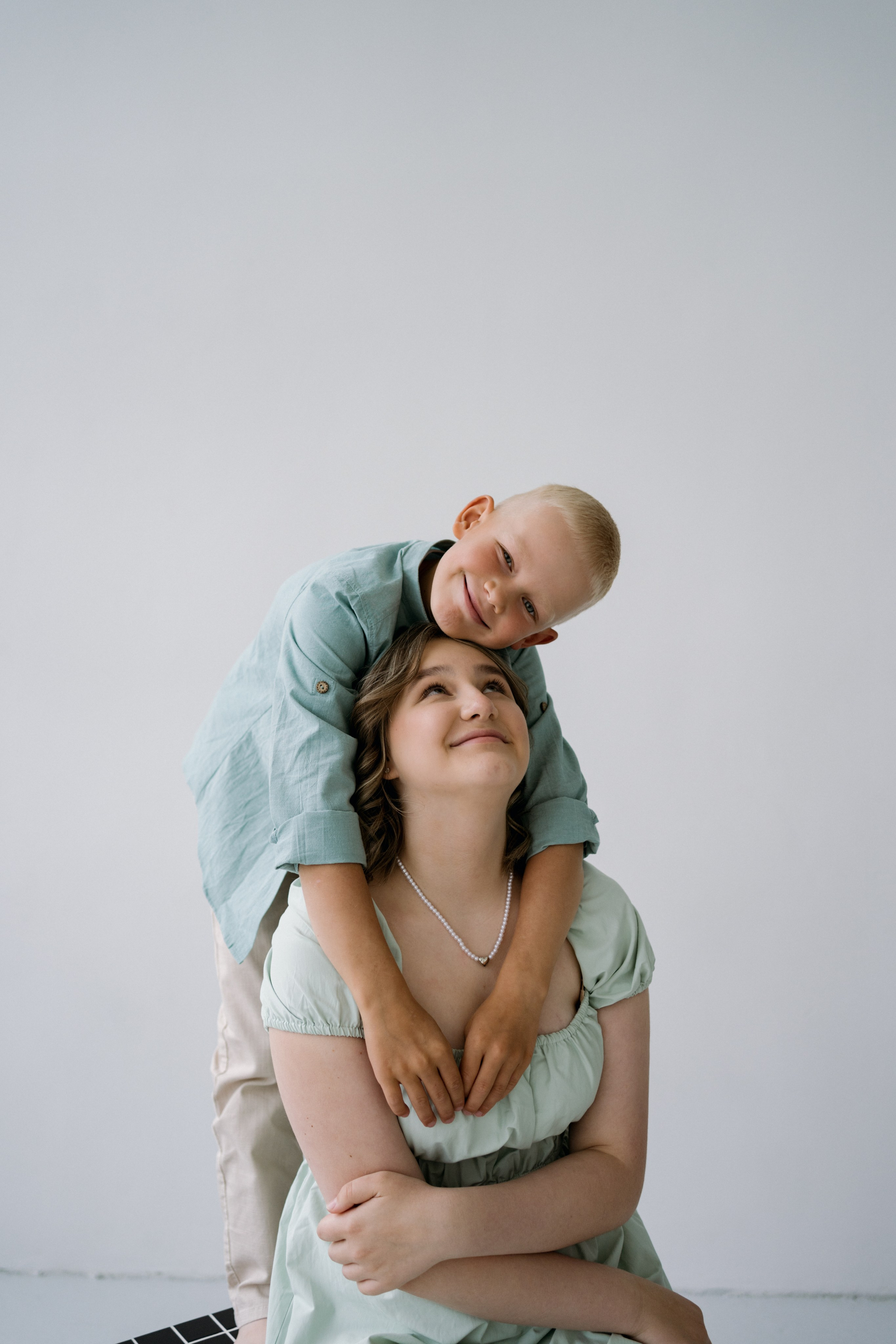 Инна и дети