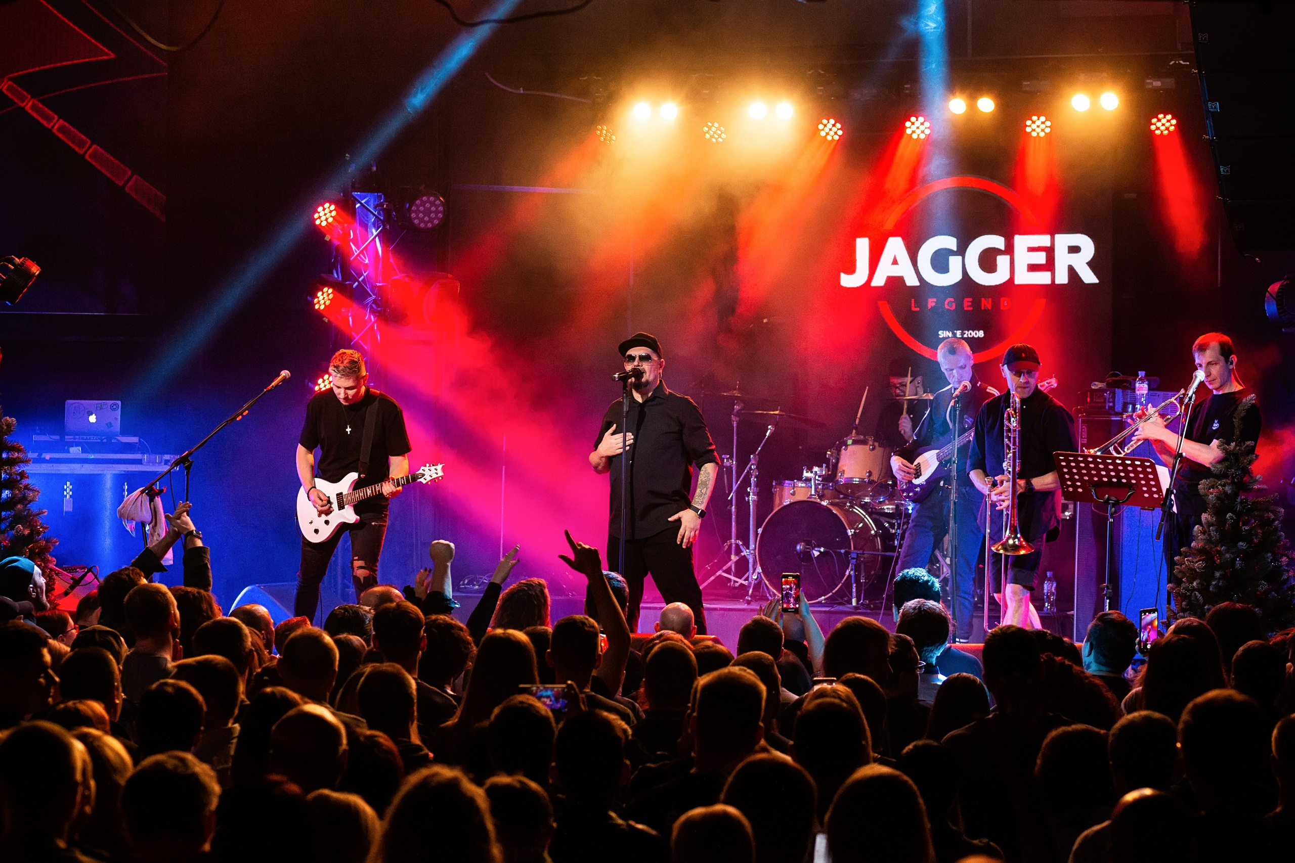 Фотосъемка концерта TRUBETSKOY Jagger СПБ. Портретные фотосессии, контент-съемки, репортаж