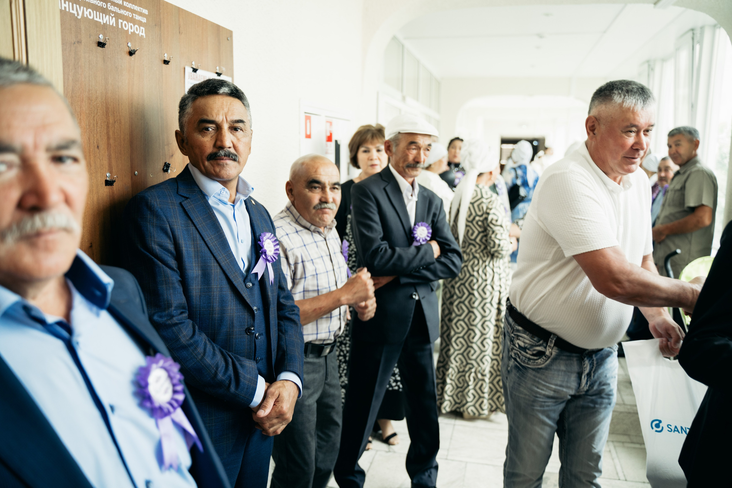 Ерлан и Айгера. Свадебный день. Отбор. ДК Орджоникидзе. Семейный и свадебный фотограф Молодзяновская Елена