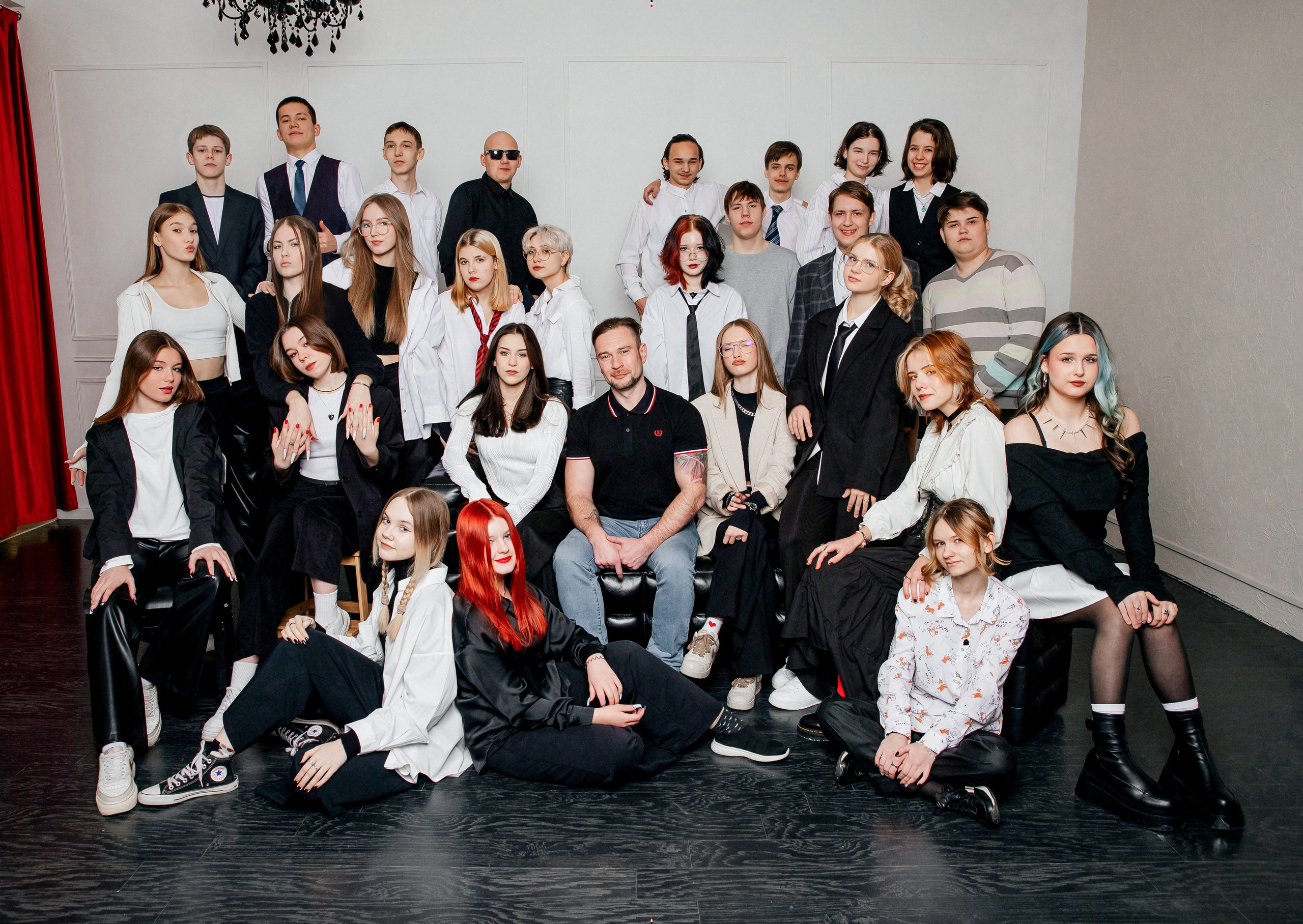 9-11 классы. Фокус студия. Выпускные альбомы в Красноярске