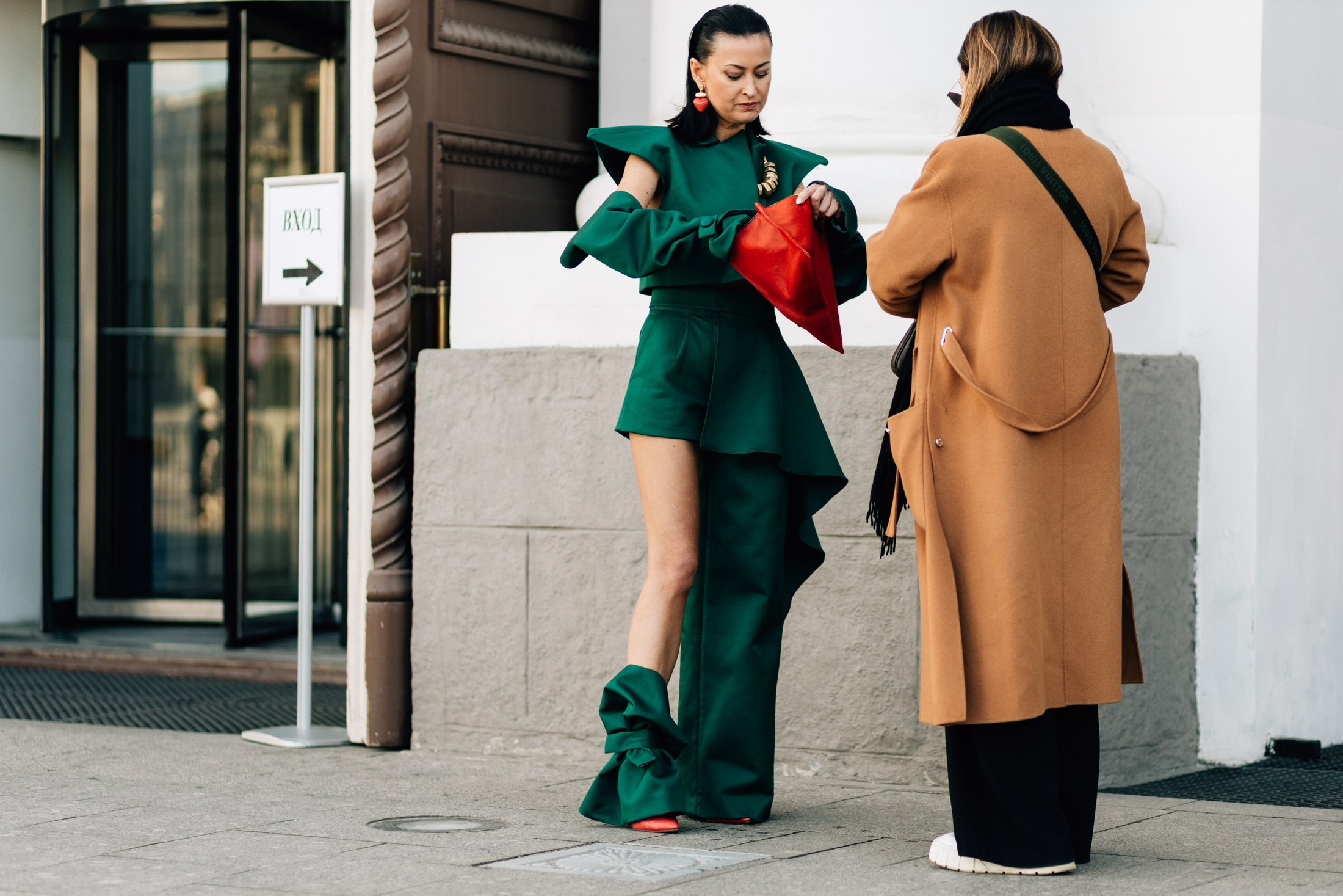 Moscow Fashion Week Streetstyle Day 4. Shami Pezhonov Photography