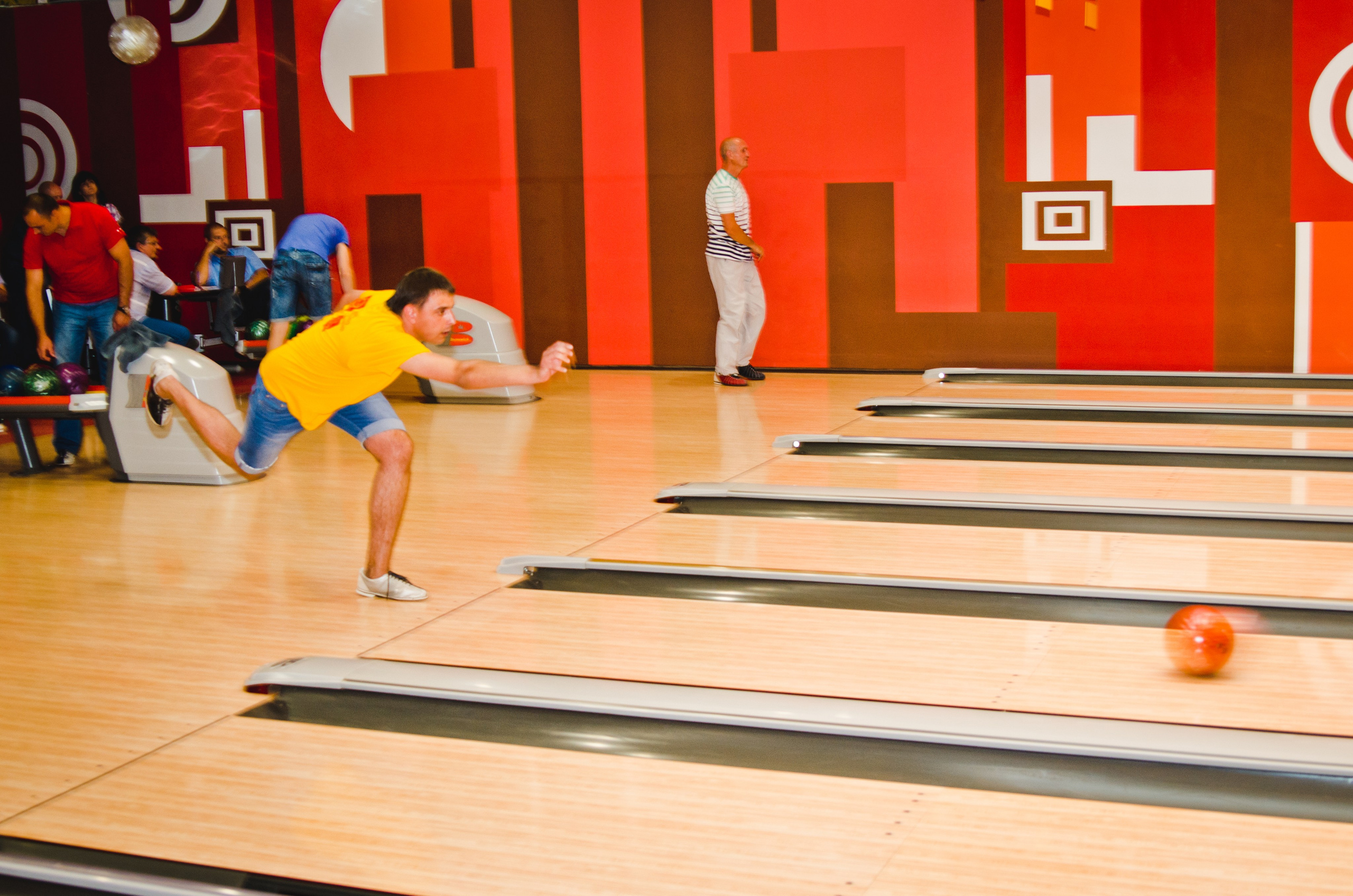 Копоратив.МТС-Теле2-Ростелеком.Боулинг. Свадебный и семейный фотограф Денис Лукьянов в Краснодаре, Краснодарском крае и Республике Крым