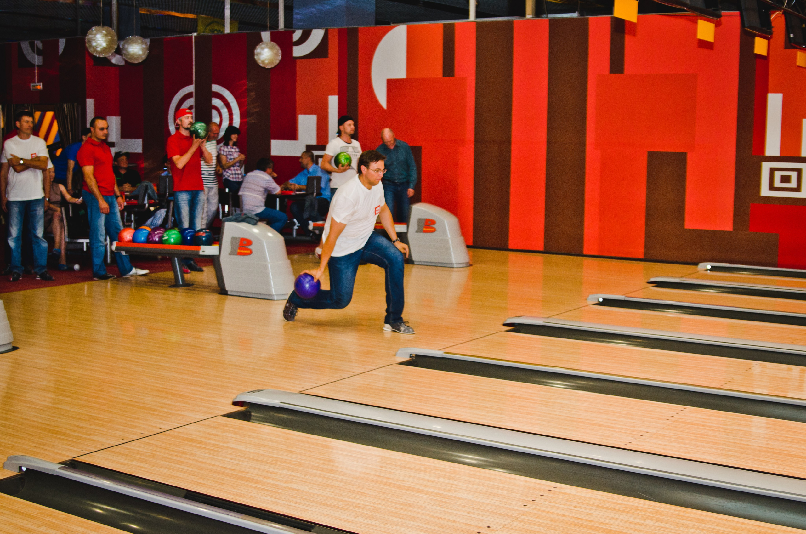 Копоратив.МТС-Теле2-Ростелеком.Боулинг. Свадебный и семейный фотограф Денис Лукьянов в Краснодаре, Краснодарском крае и Республике Крым