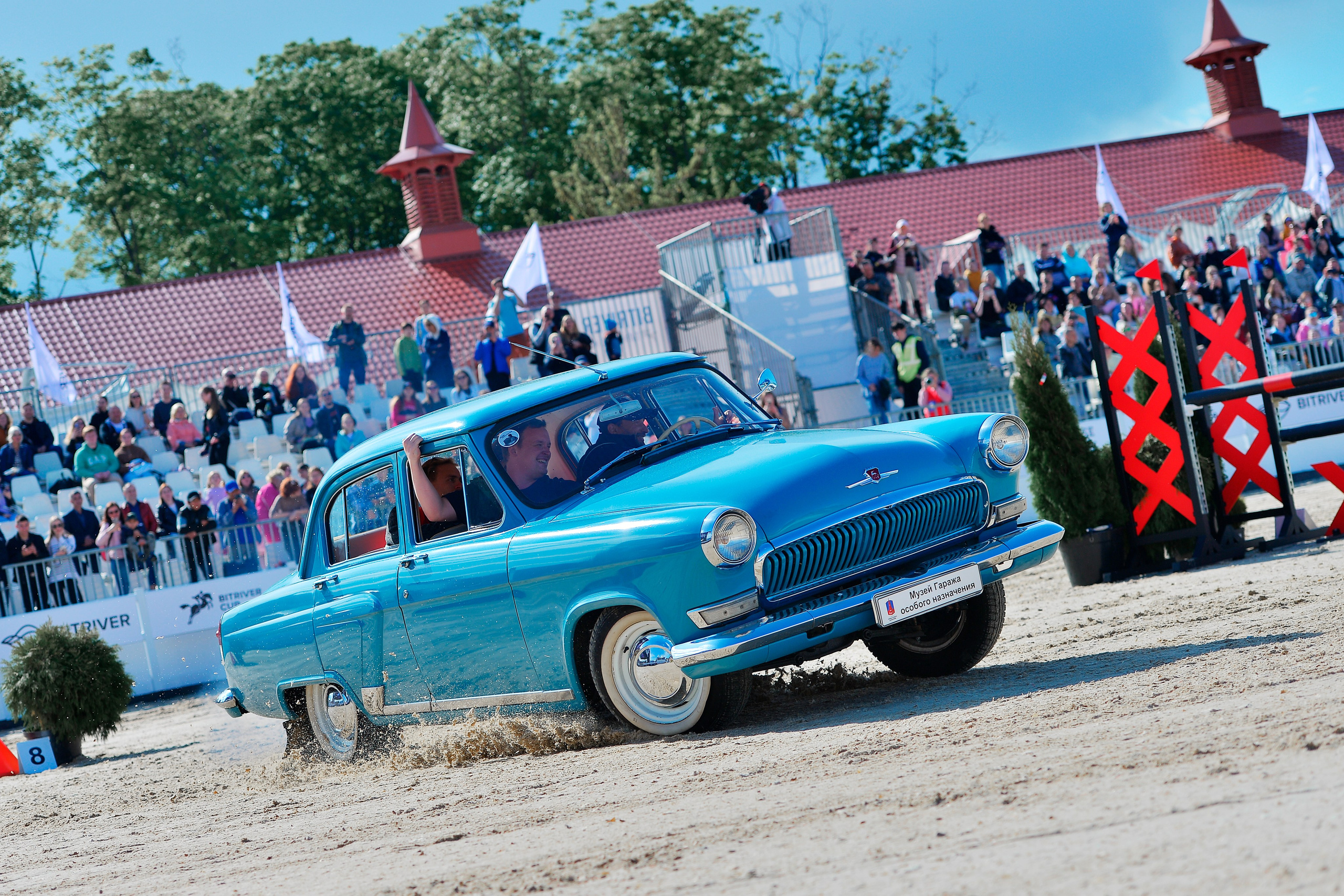 Репортаж Bitriver. Конный фотограф Alesya Safe