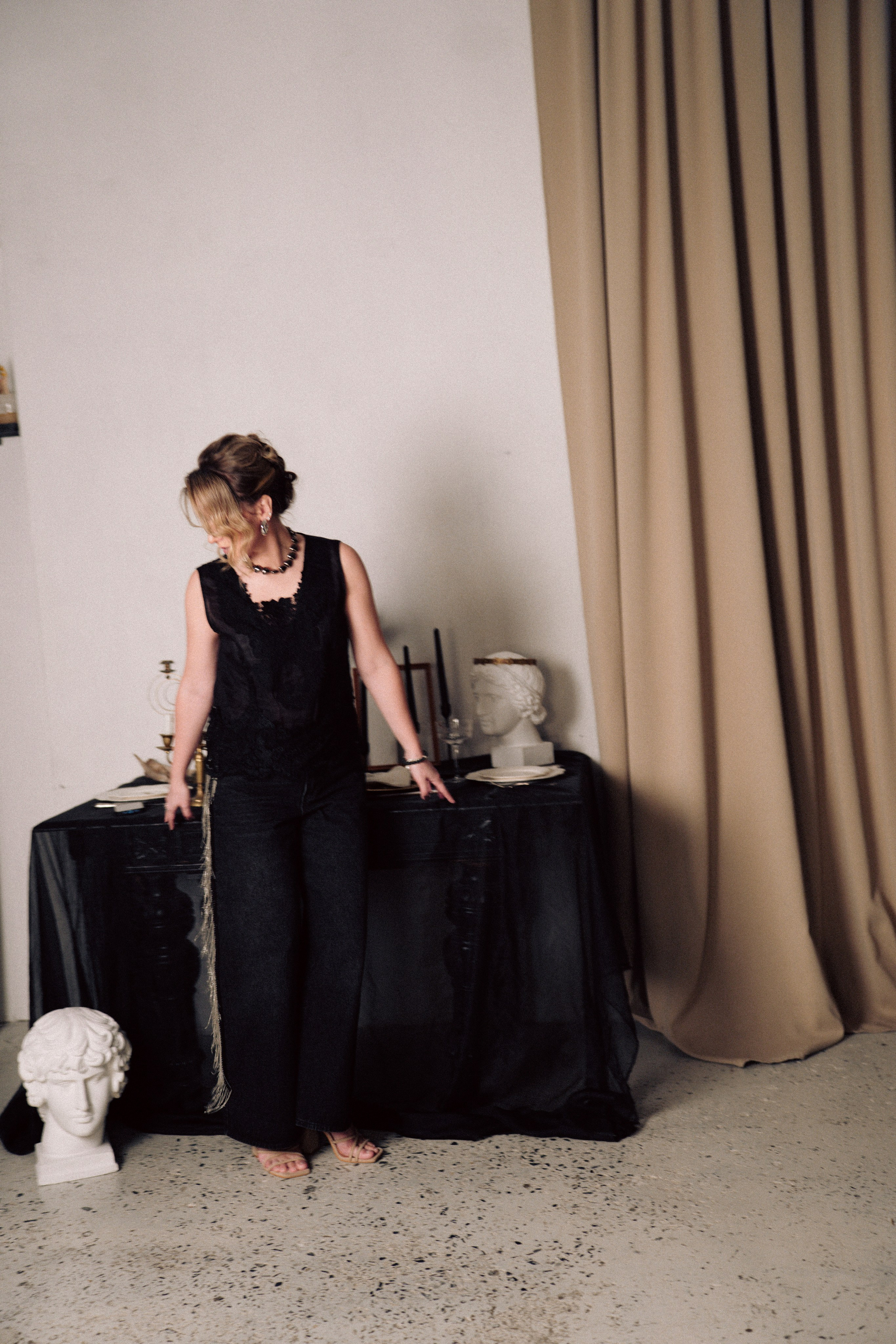 НОВОГОДНЯЯ ФОТОСЕСИИЯ В СТУДИИ ДЛЯ ДЕВУШКИ И ПРОГУЛКА ПО ЧЕРНЫШЕВСКОЙ. Профессиональный фотограф, Санкт-Петербург — Виктория Богомолова