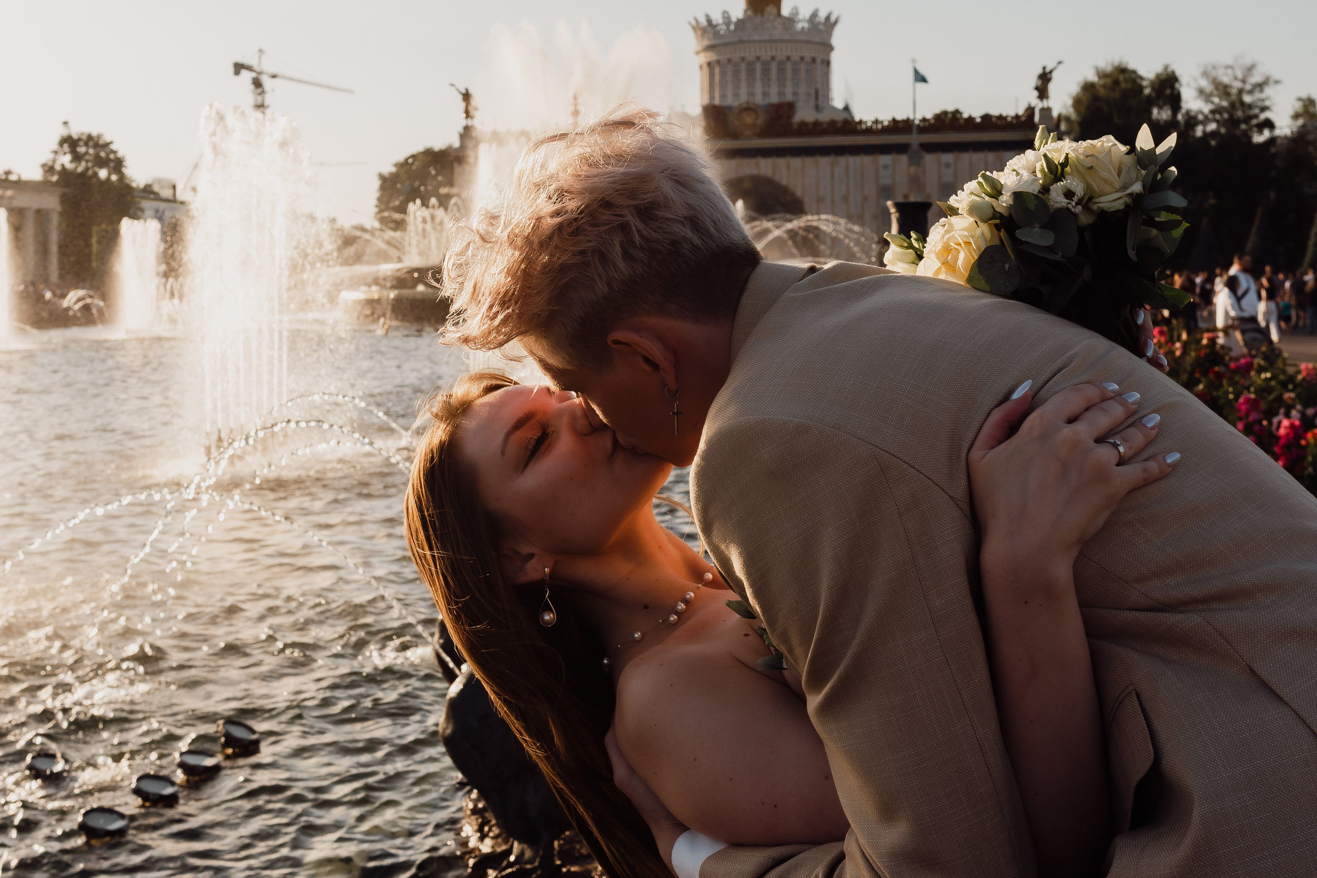 Загс + прогулка | ВДНХ 3. Свадебный и семейный фотограф в Москве Анна Сдобнова