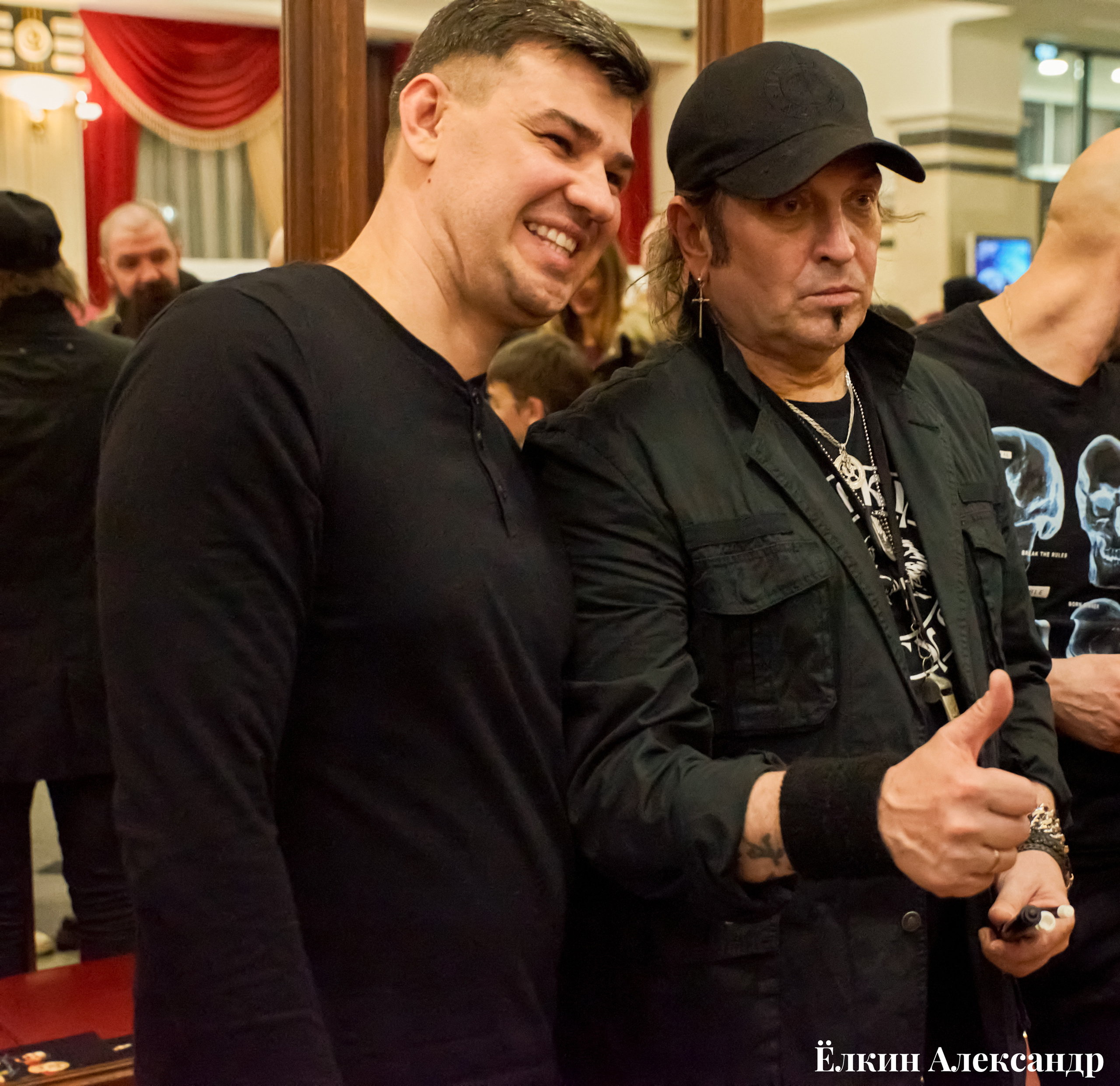 16 Апреля Артур Беркут с оркестром и Рок группа «Пасаш». Ёлкин Александр Фотограф