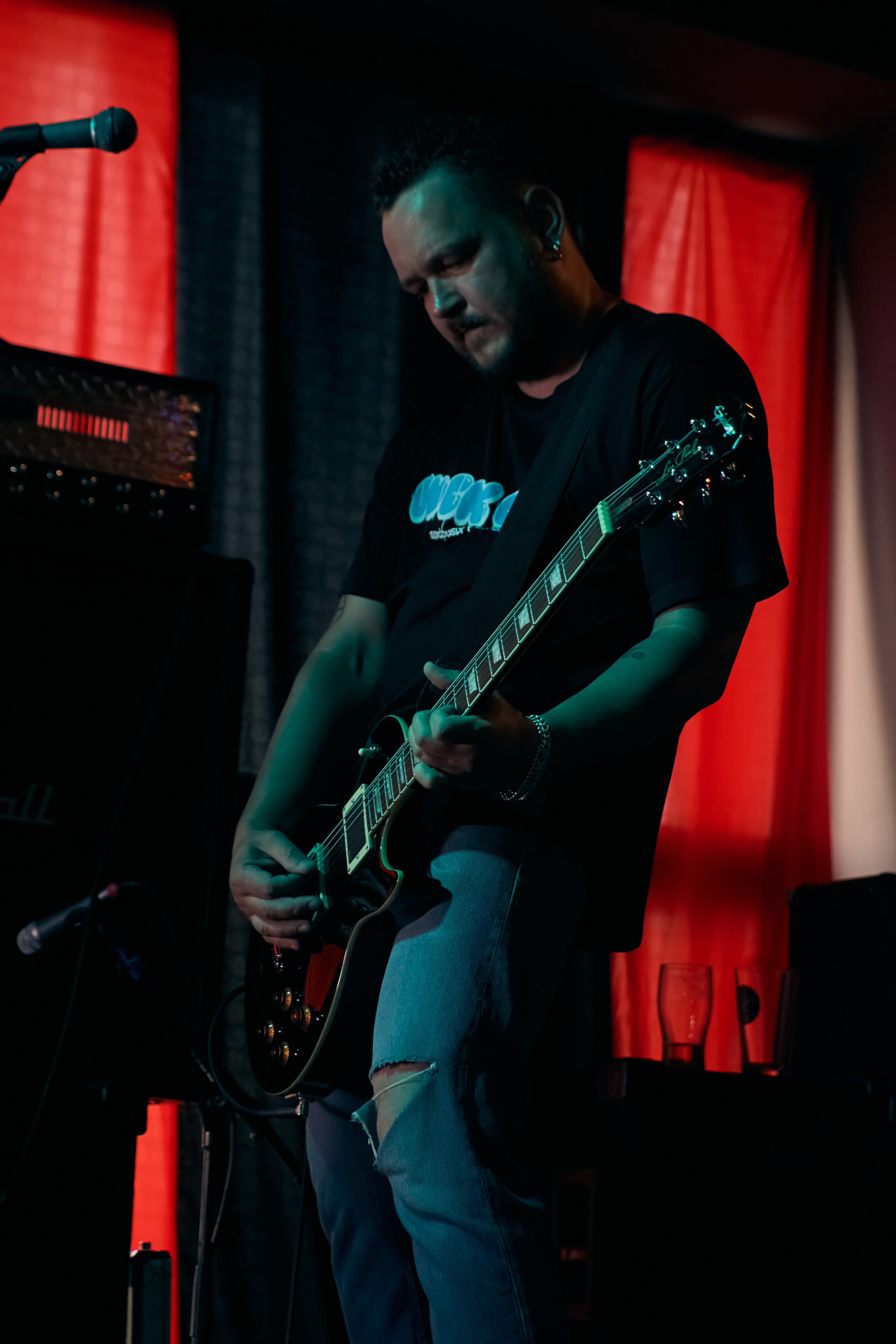 Концертный фотограф Омск Рок музыка. Ёлкин Александр Фотограф