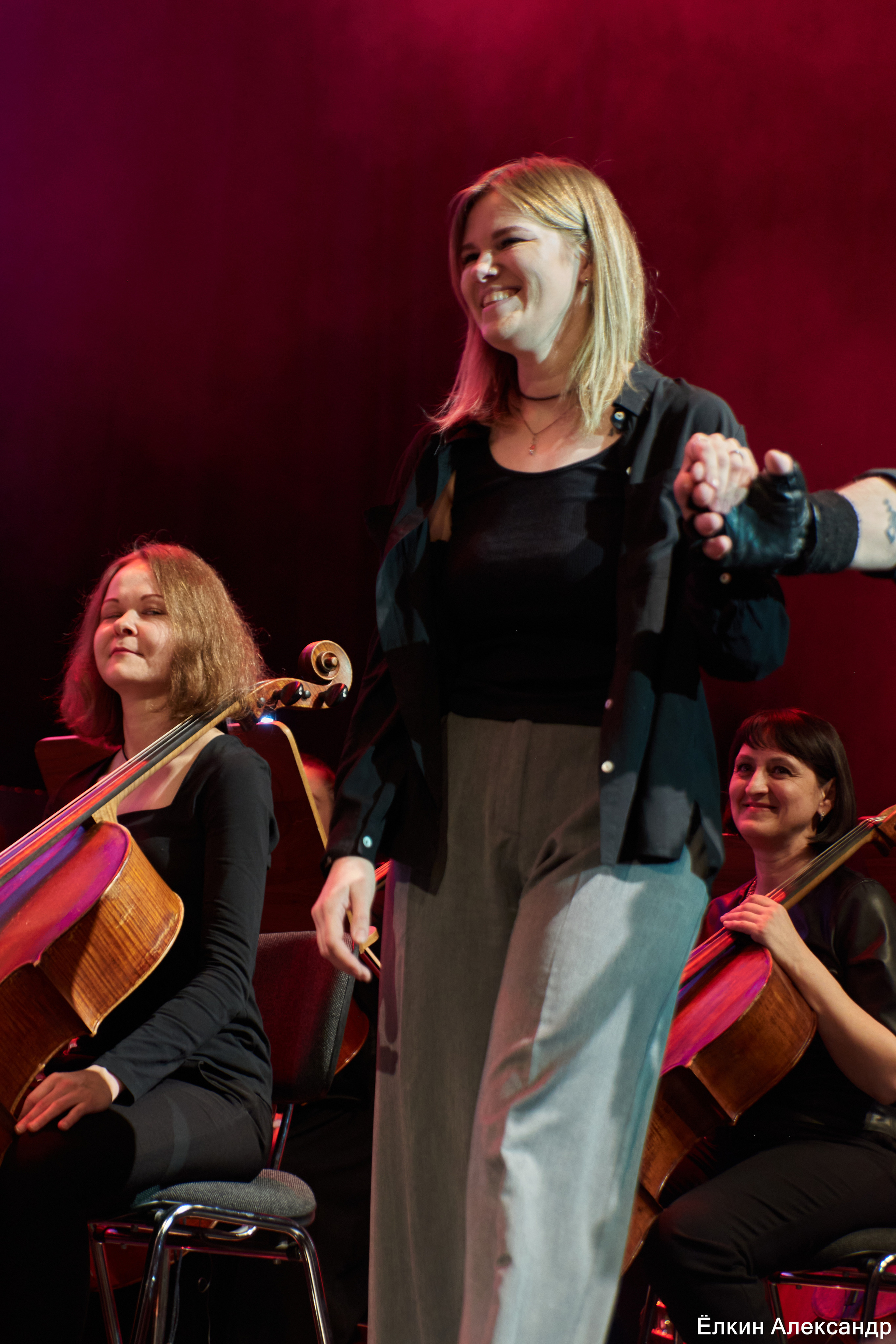 16 Апреля Артур Беркут с оркестром и Рок группа «Пасаш». Ёлкин Александр Фотограф