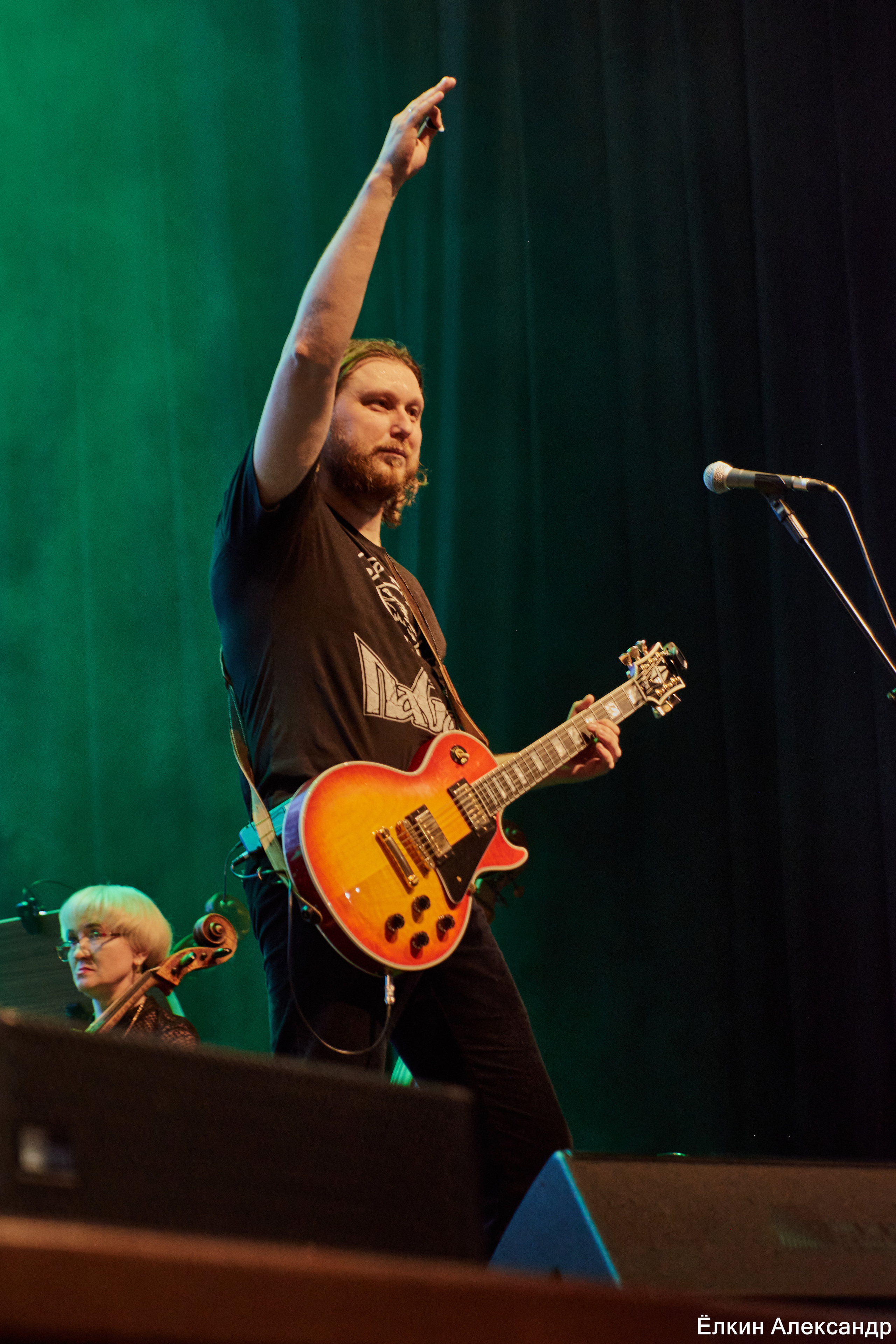 16 Апреля Артур Беркут с оркестром и Рок группа «Пасаш». Ёлкин Александр Фотограф