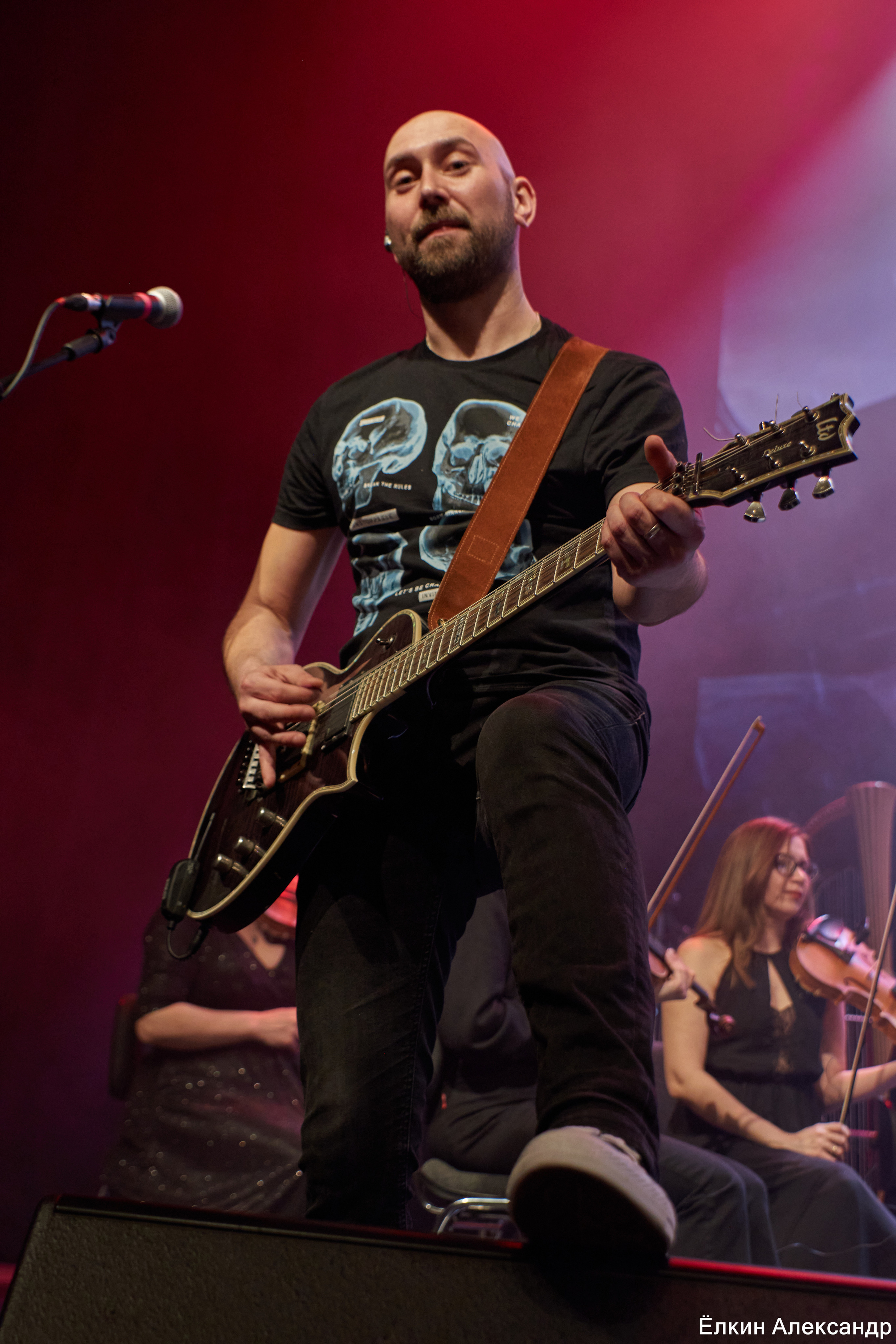 16 Апреля Артур Беркут с оркестром и Рок группа «Пасаш». Ёлкин Александр Фотограф