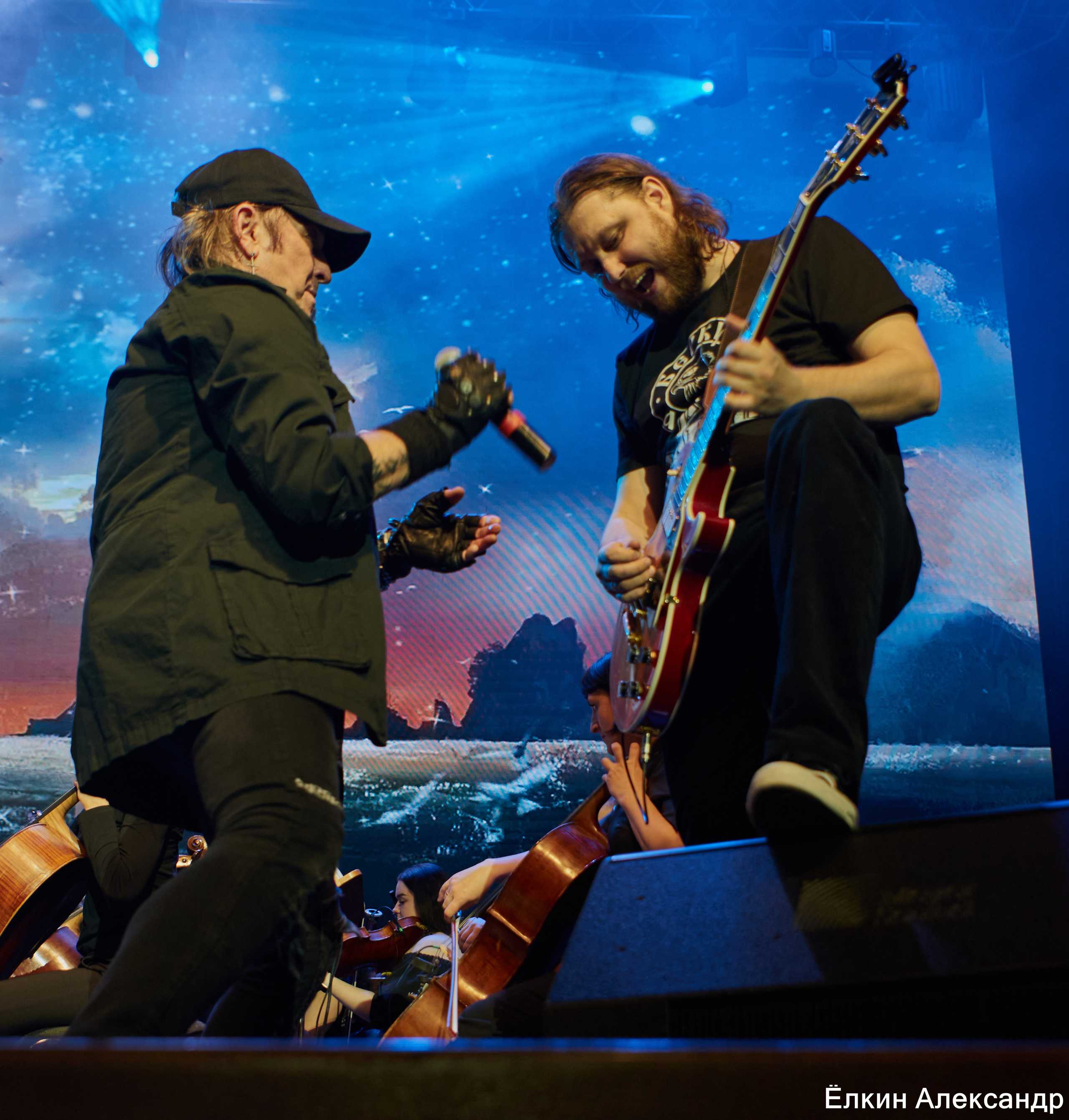 16 Апреля Артур Беркут с оркестром и Рок группа «Пасаш». Ёлкин Александр Фотограф