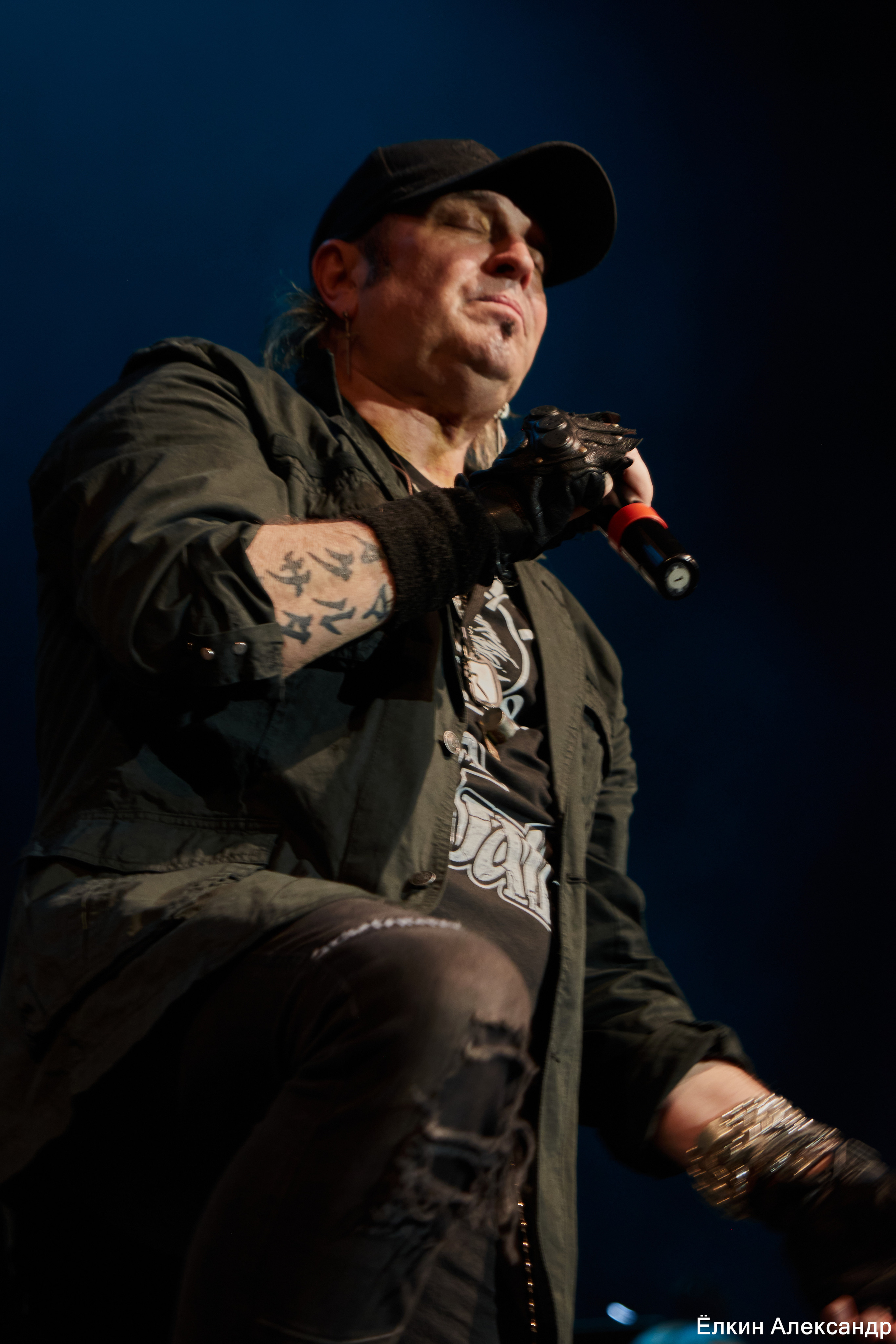 16 Апреля Артур Беркут с оркестром и Рок группа «Пасаш». Ёлкин Александр Фотограф